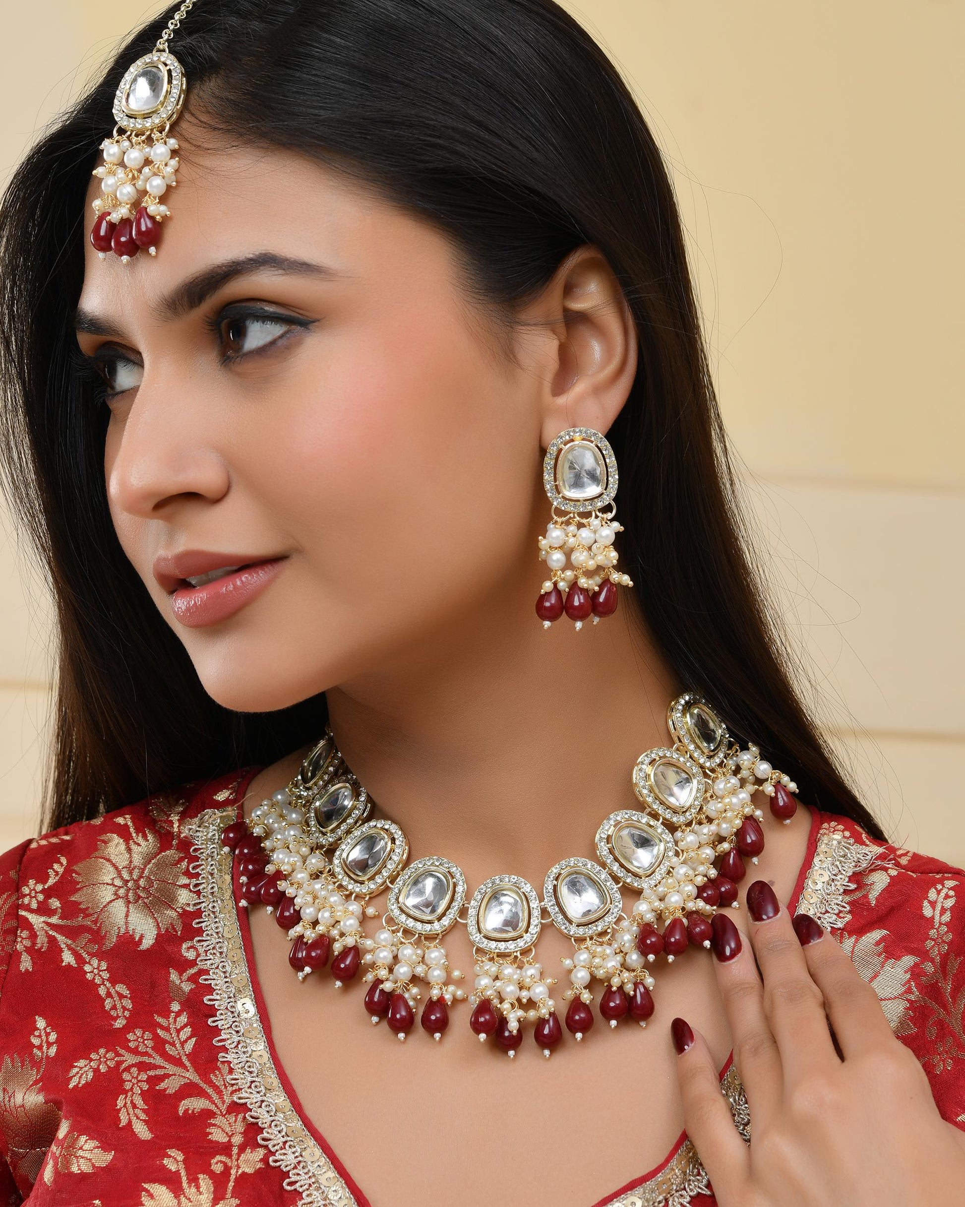 VOJ Kundan Stone And Maroon Beaded Studded Gold-Polished Jewellery Set - Swadesiicart
