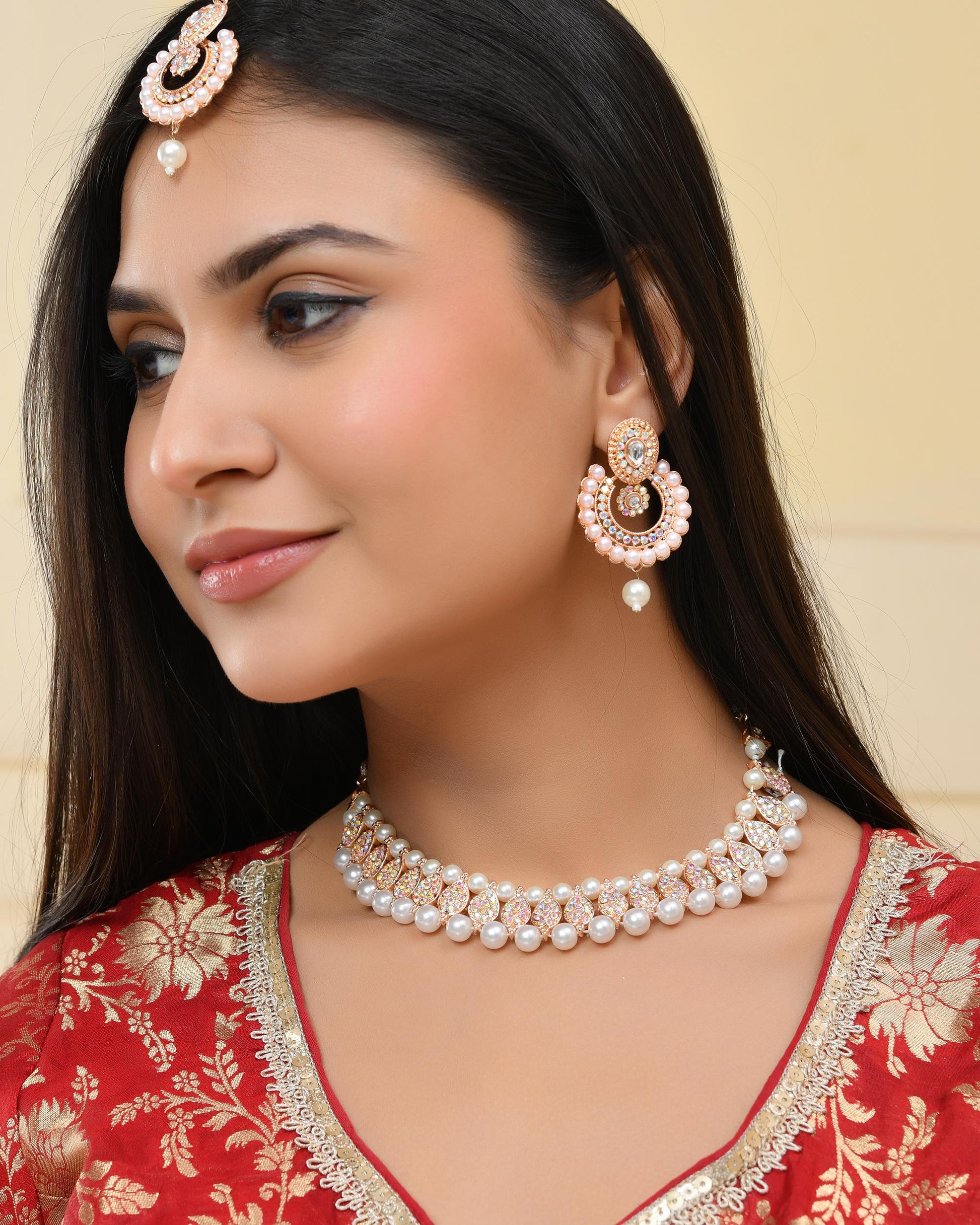 VOJ Gold-Polished Stone And White Beaded Choker Jewellery Set With Maang Tikka | Swadesiicart