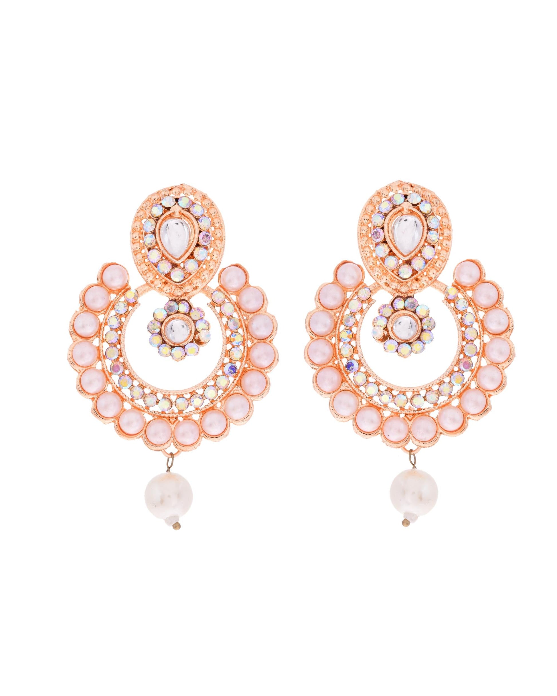 VOJ Gold-Polished Stone And White Beaded Choker Jewellery Set With Maang Tikka | Swadesiicart