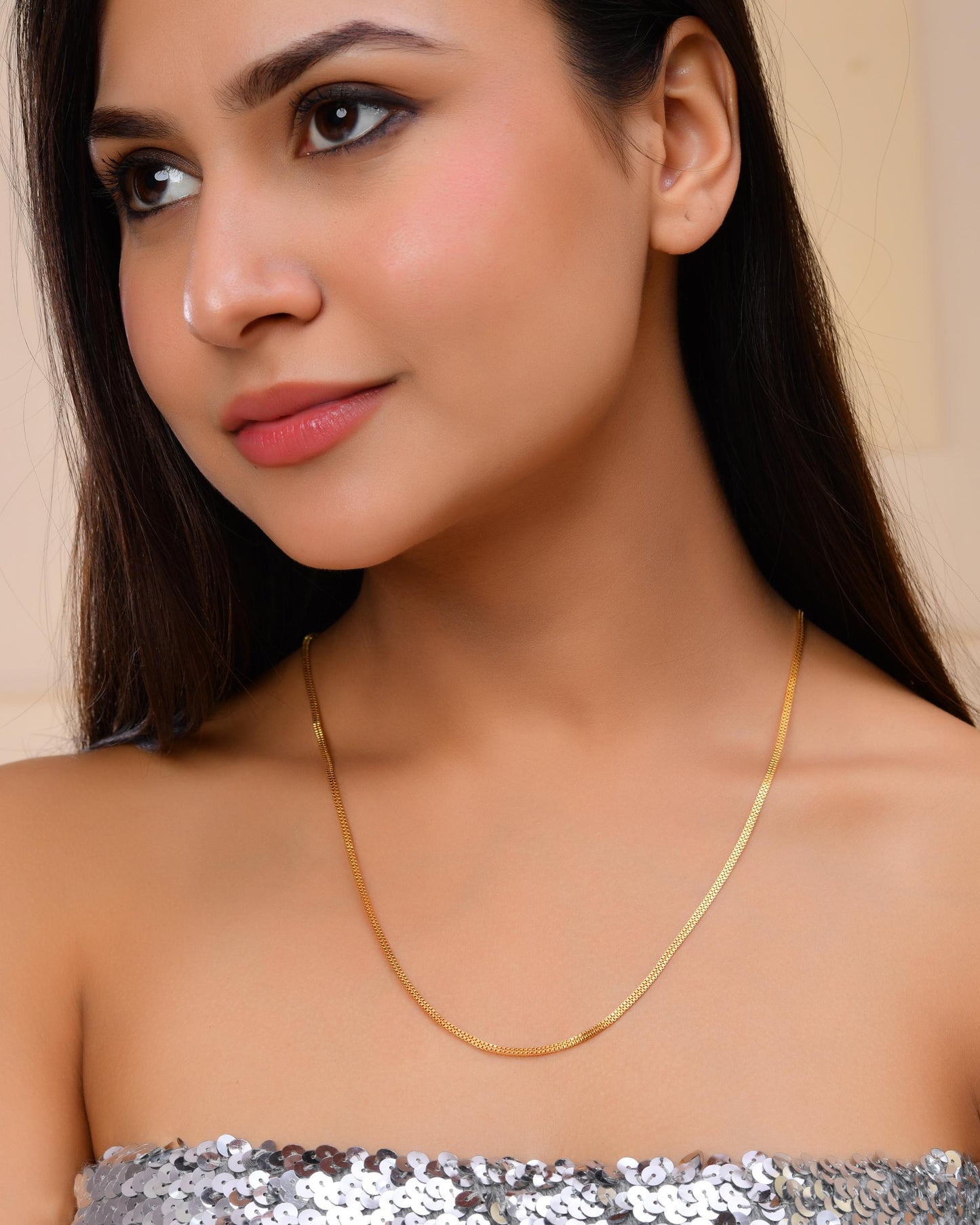 VOJ Gold-Polished Designer Box Women Chain | Swadesiicart