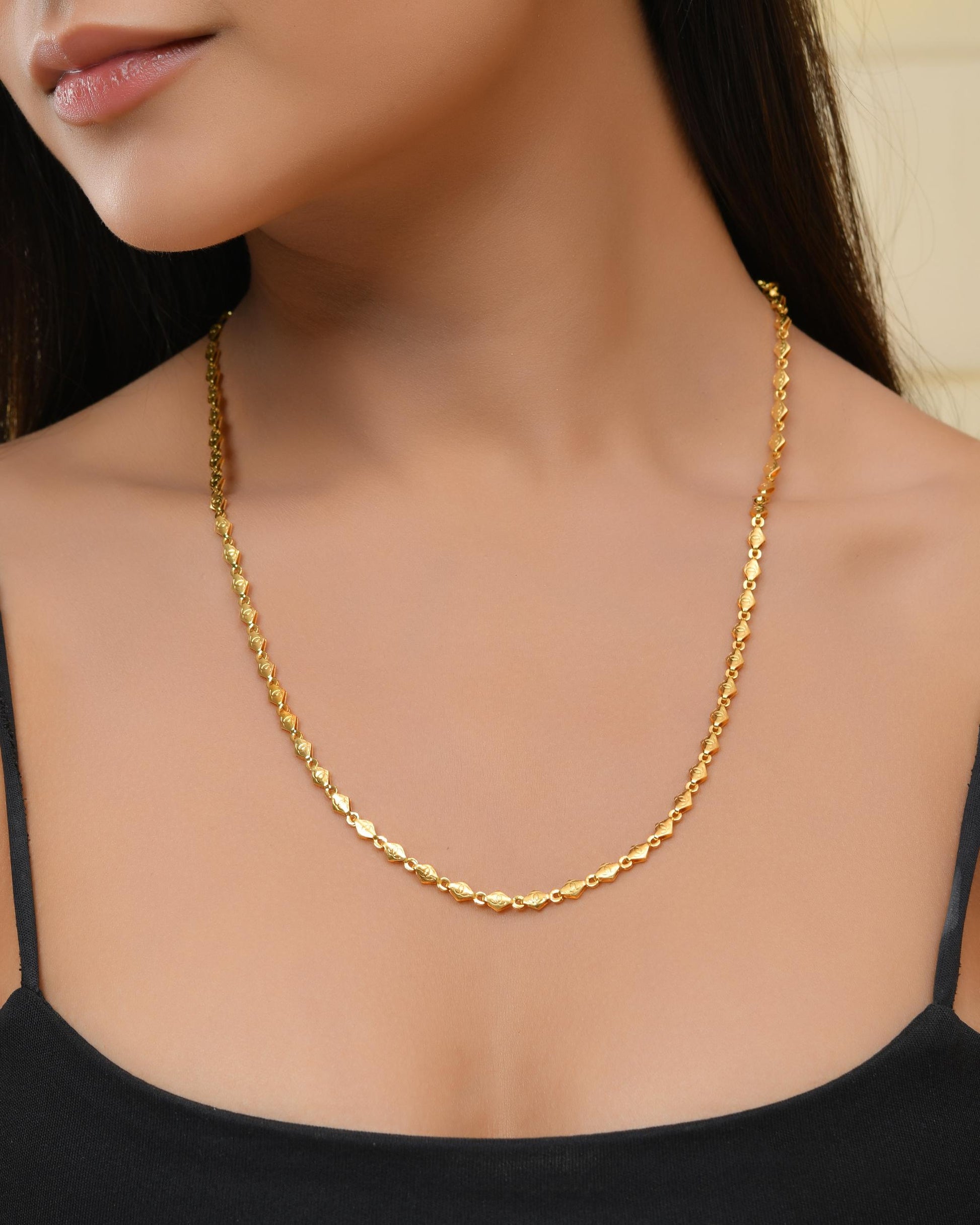 VOJ Gold-Polished Designer Oval Women Chain | Swadesiicart