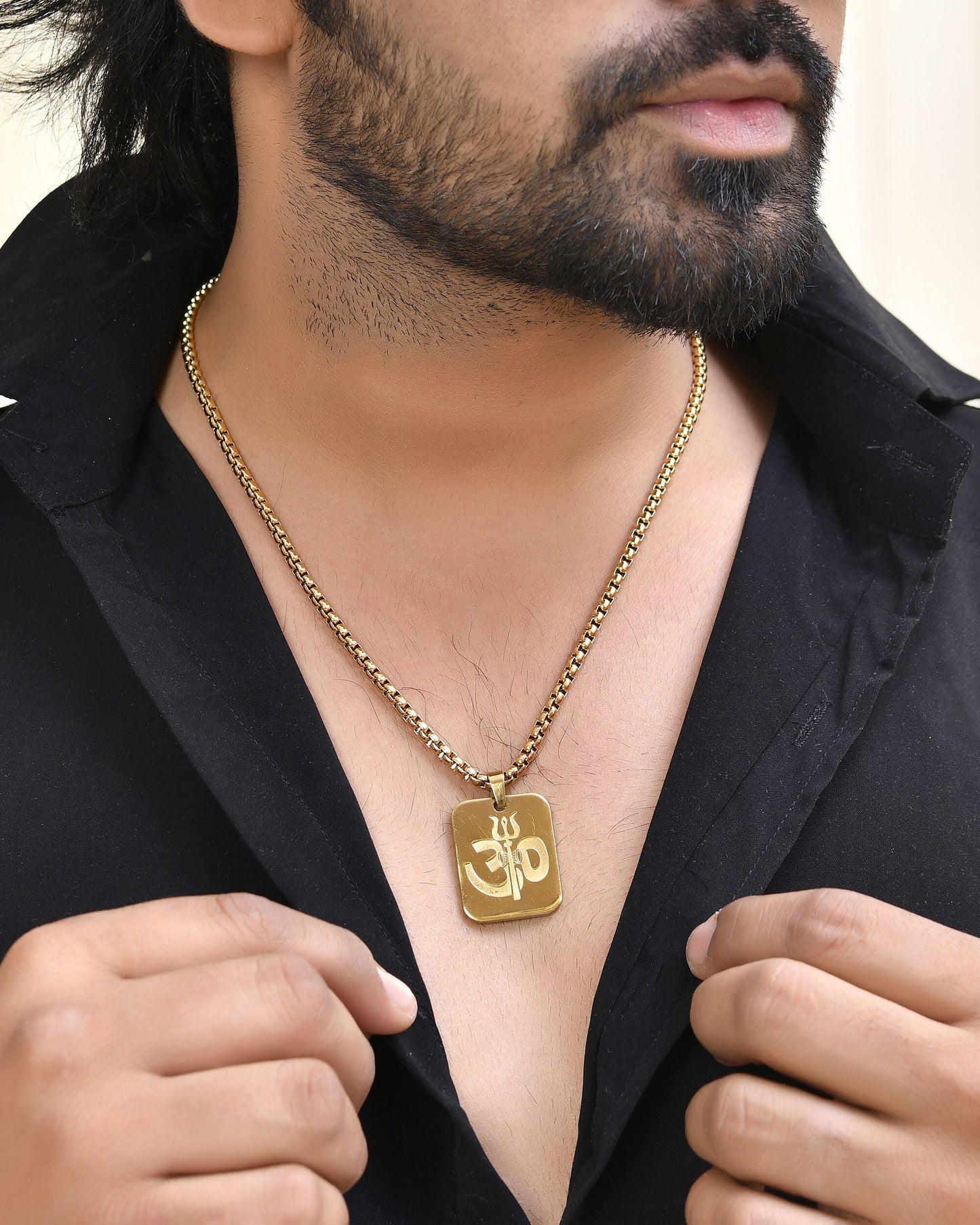 VOJ Gold Toned Men Chain With OM Pandent | Swadesiicart