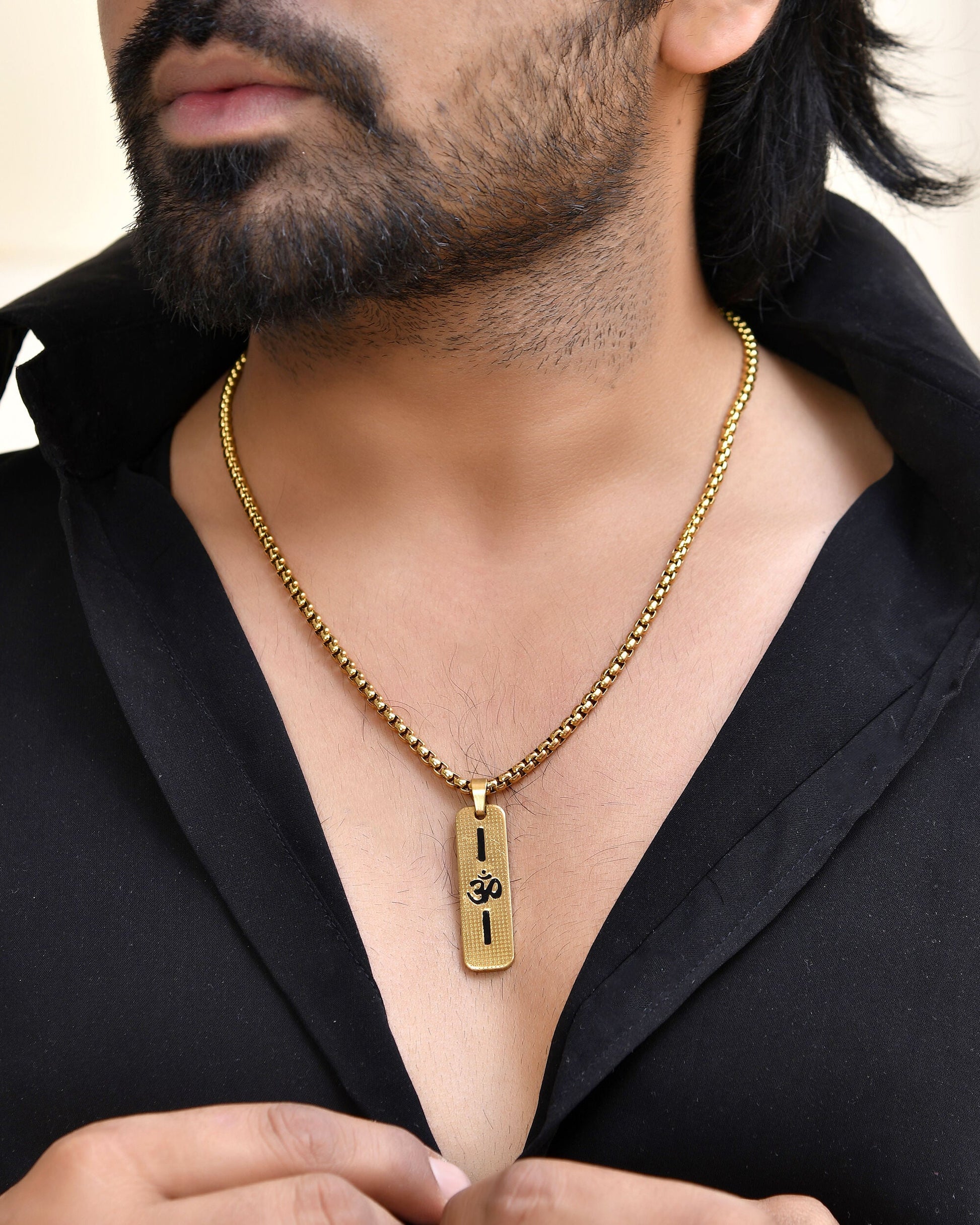 VOJ Men's Gold-Polished Chain With Pandent | Swadesiicart
