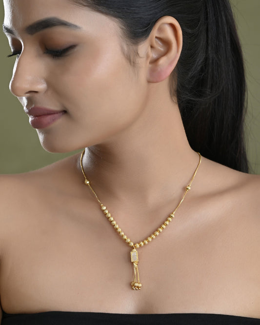 VOJ Gold-Polished Stainless Steel Stone Studded Chain For Women | Swadesiicart