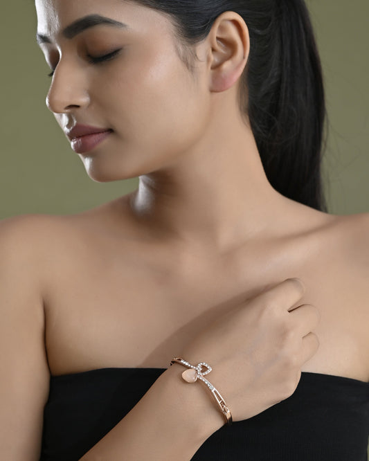 VOJ Gold-Polished Heart Shaped Stone Studded Kada Bracelet - Swadesiicart