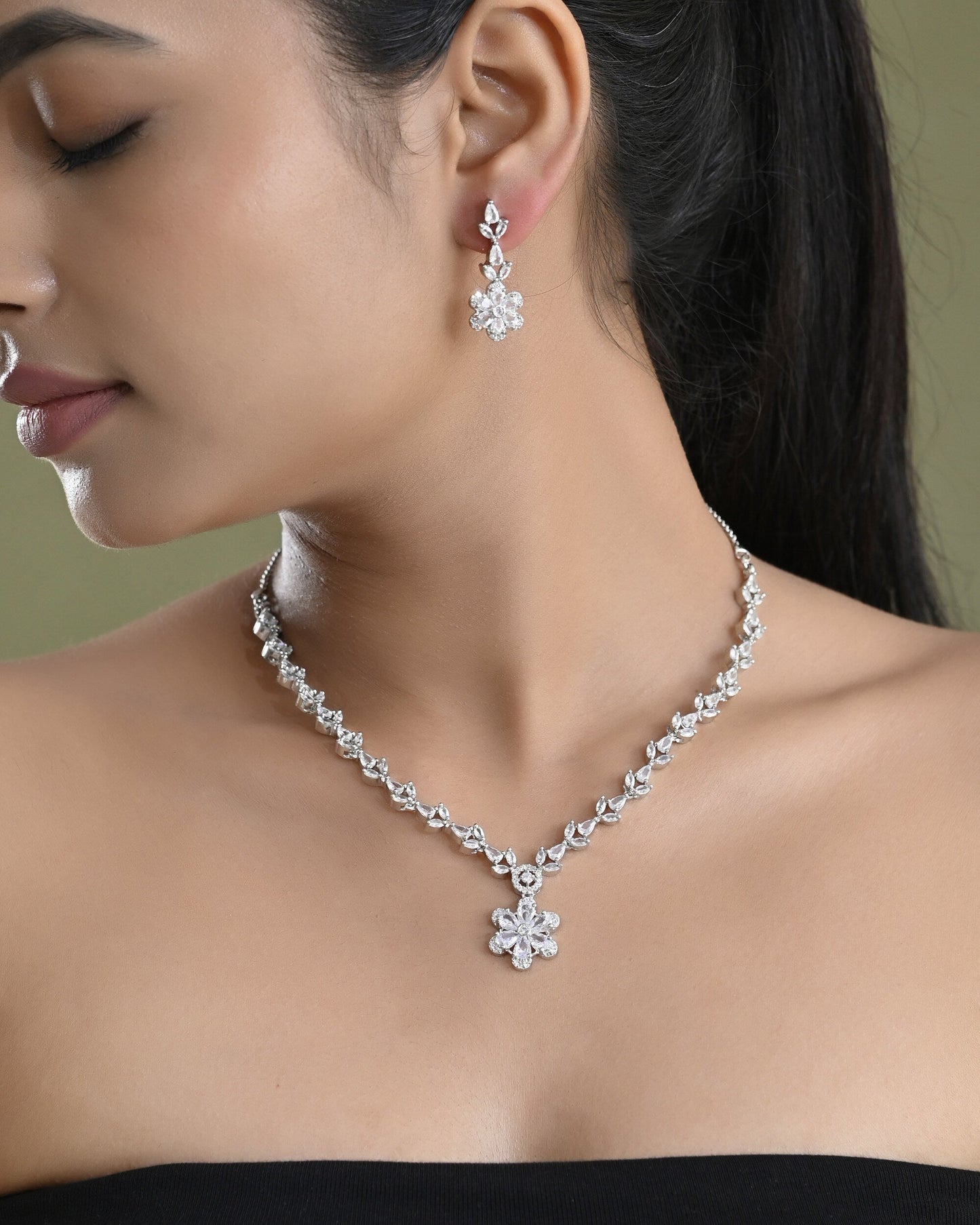 VOJ Silver Plated Floral AD Jewellery Set - Swadesiicart