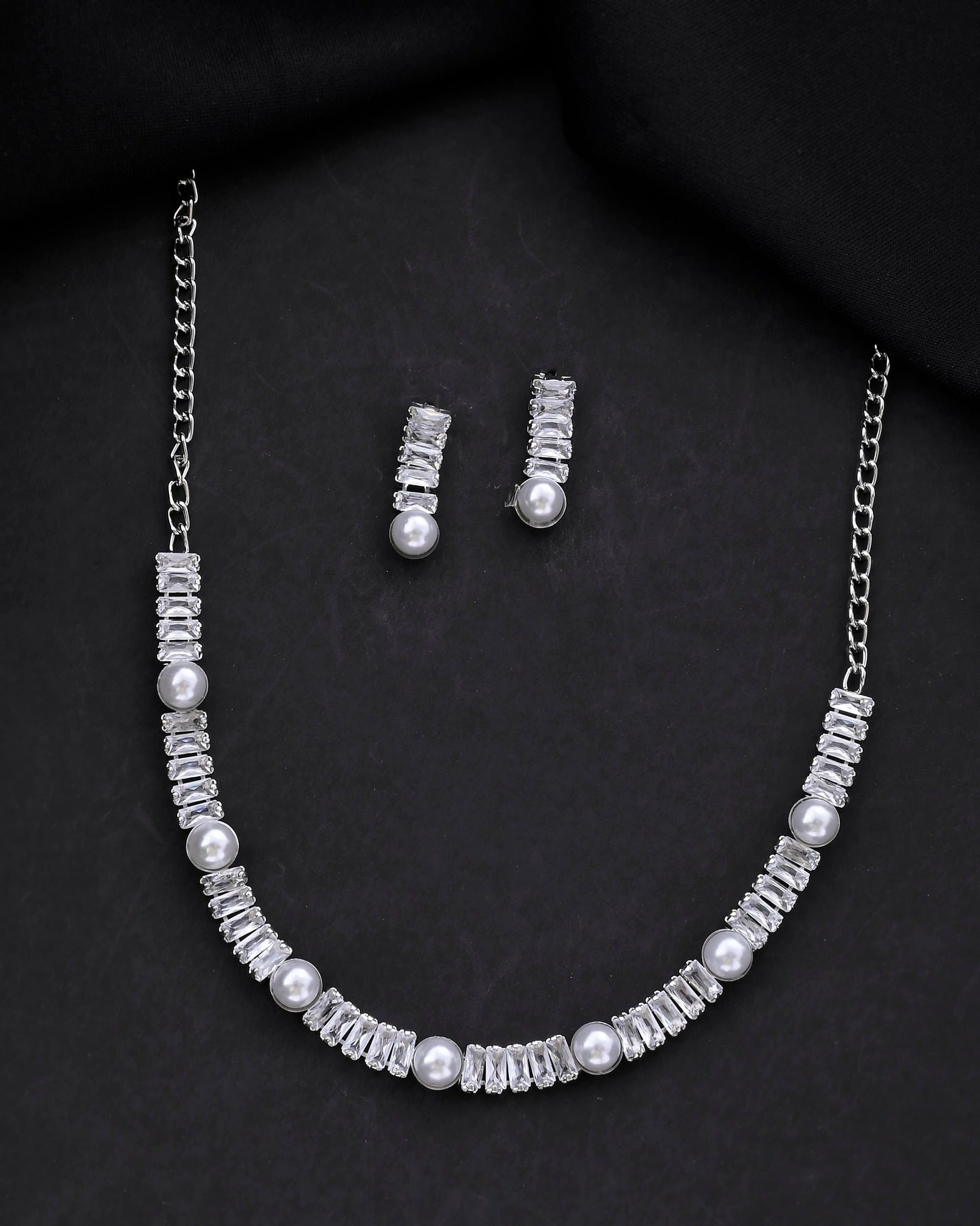 VOJ Silver Plated Pearl And Stone Studded Necklace Set - Swadesiicart