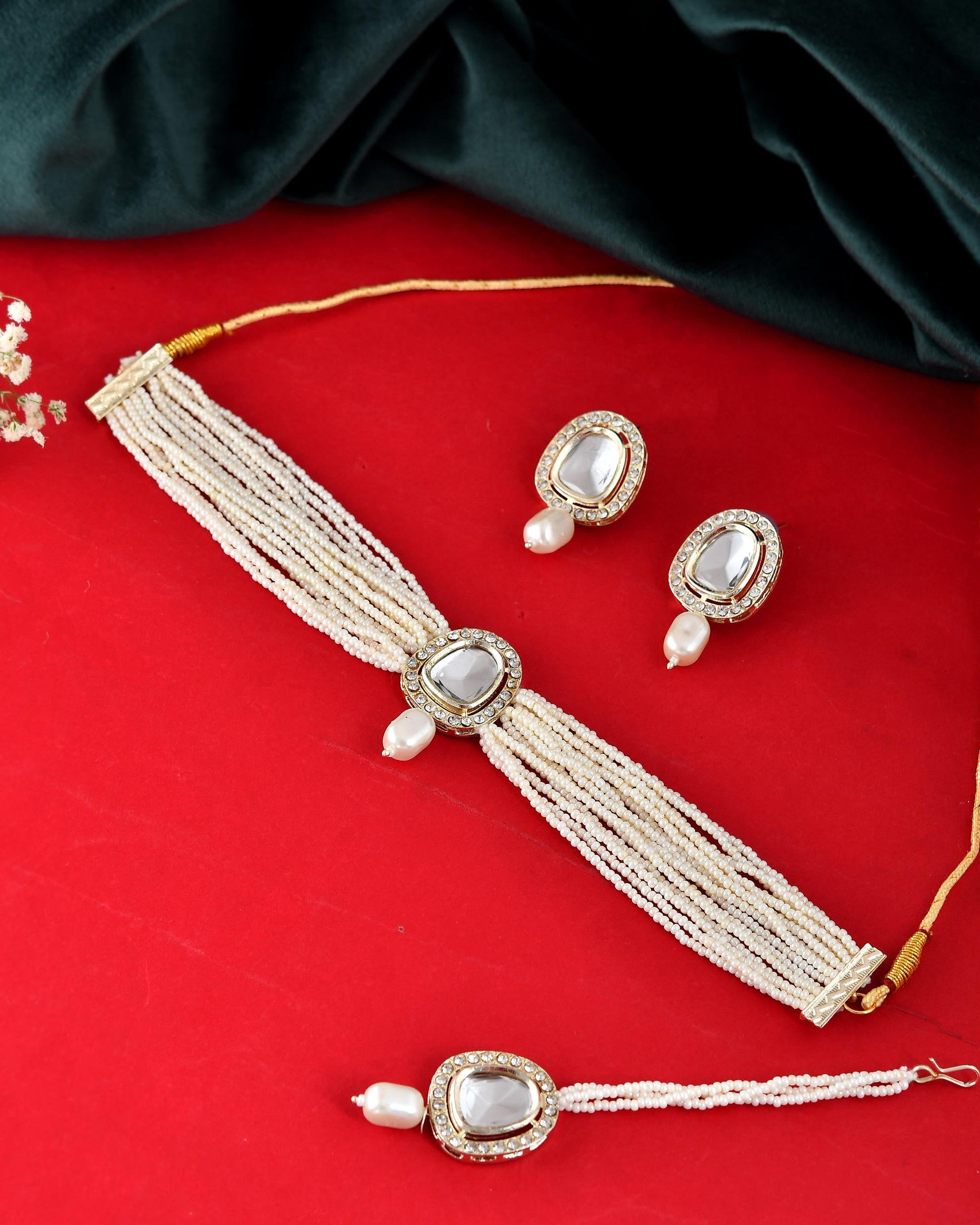 VOJ White Kundan Studded Choker Set - Swadesiicart
