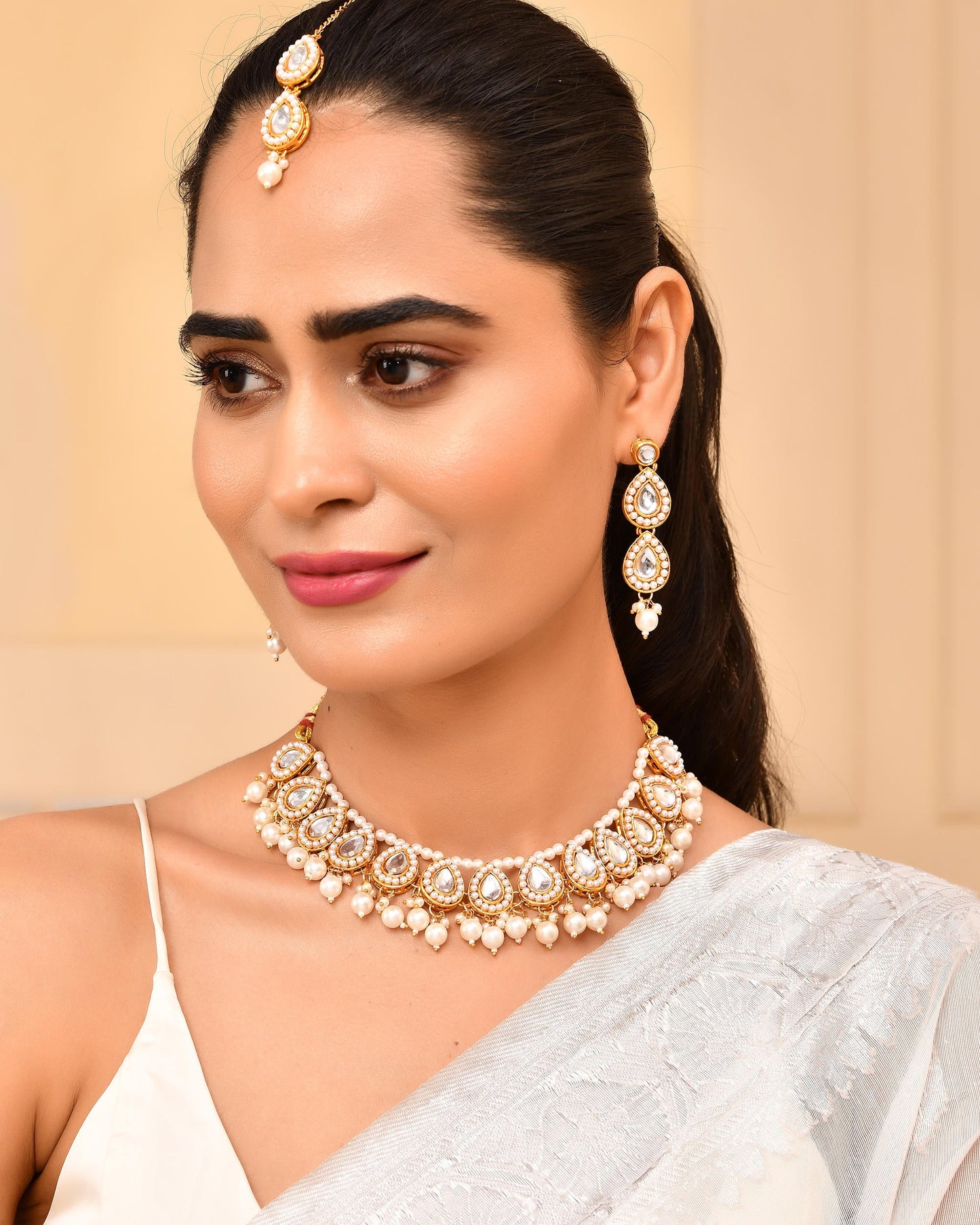VOJ Gold-Polished Kundan Stones Studded Jewellery Set With Maang Tikka - Swadesiicart
