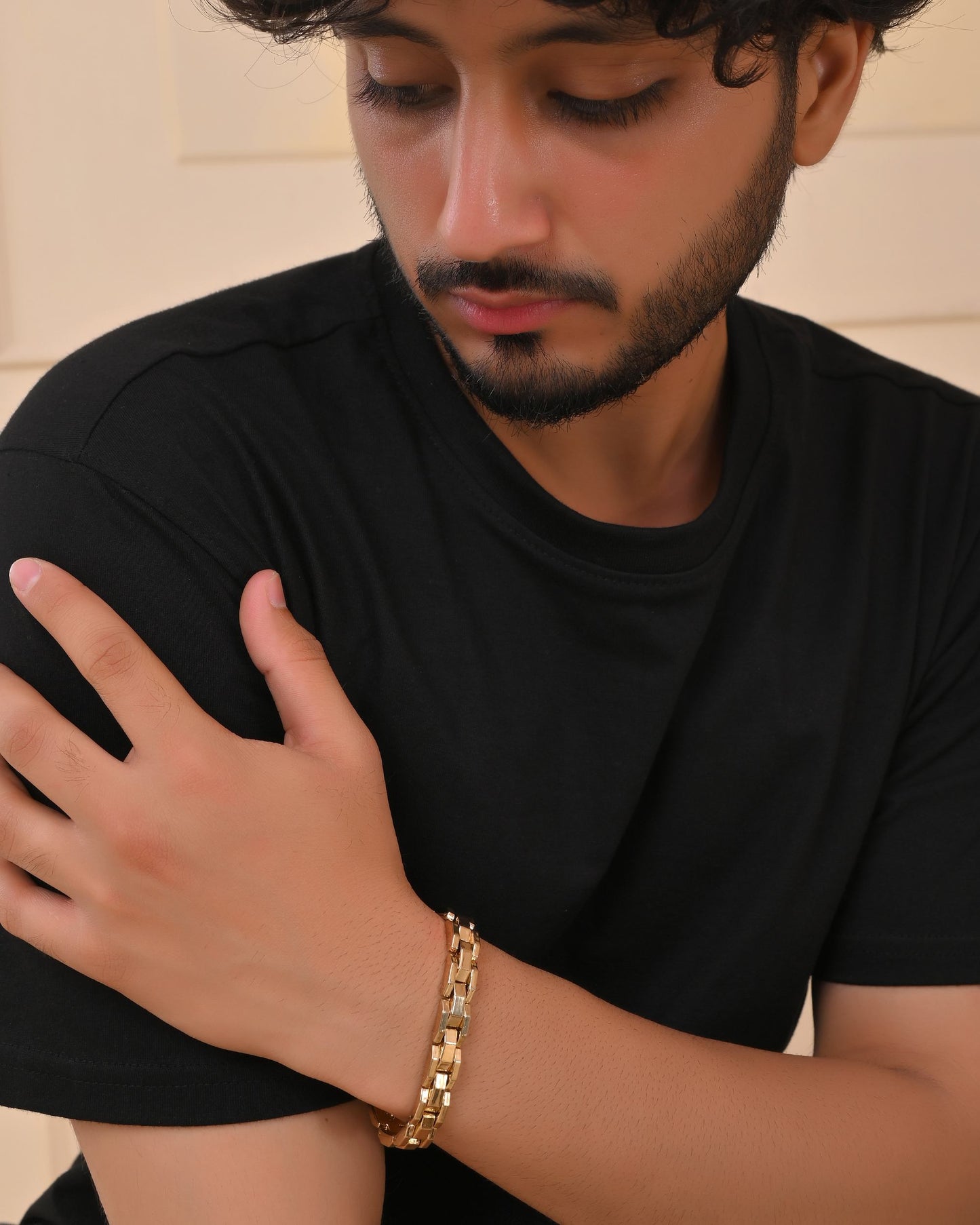VOJ Golden Link Tungsten Magnetic Bracelet for Men - Swadesiicart