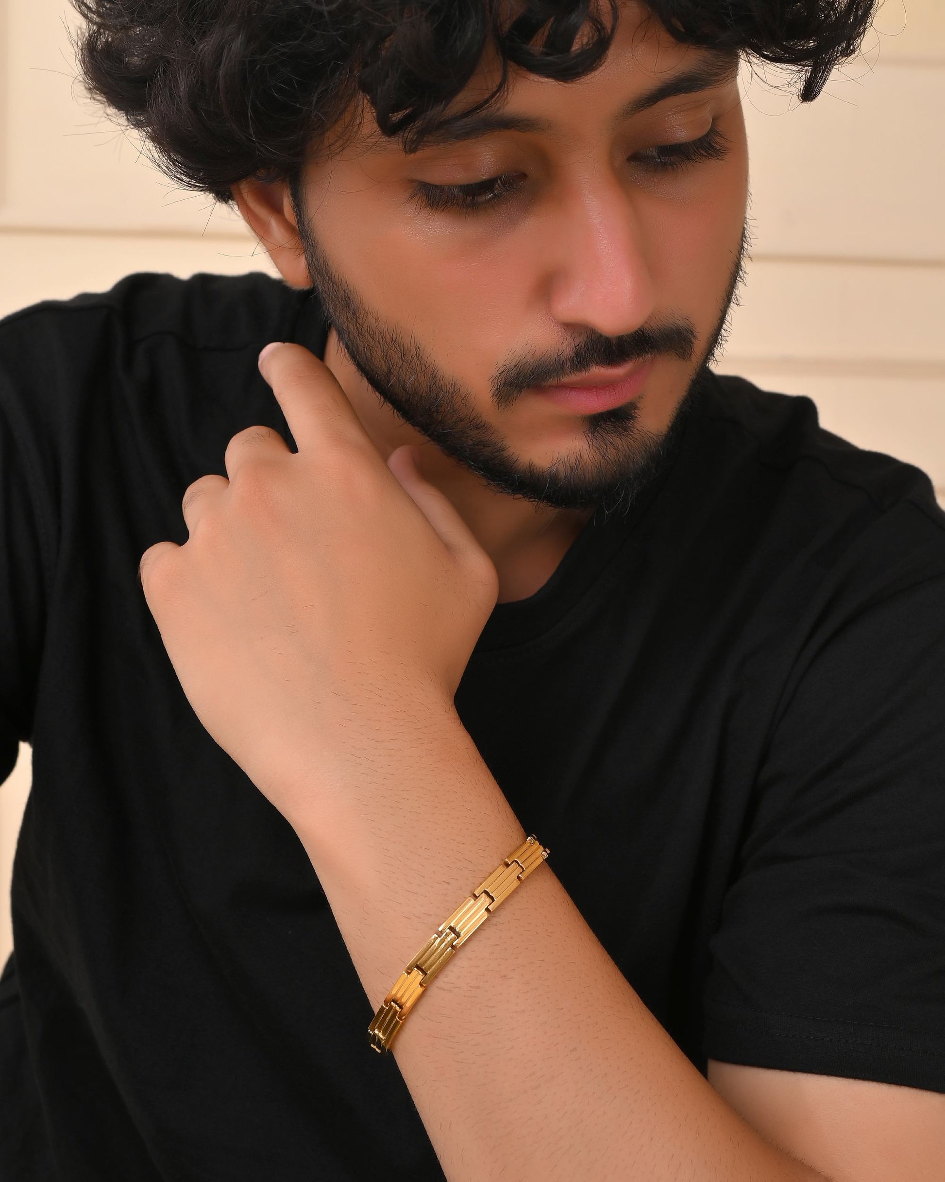 VOJ Gold Polished Linked Designed Bracelet For Men's - Swadesiicart