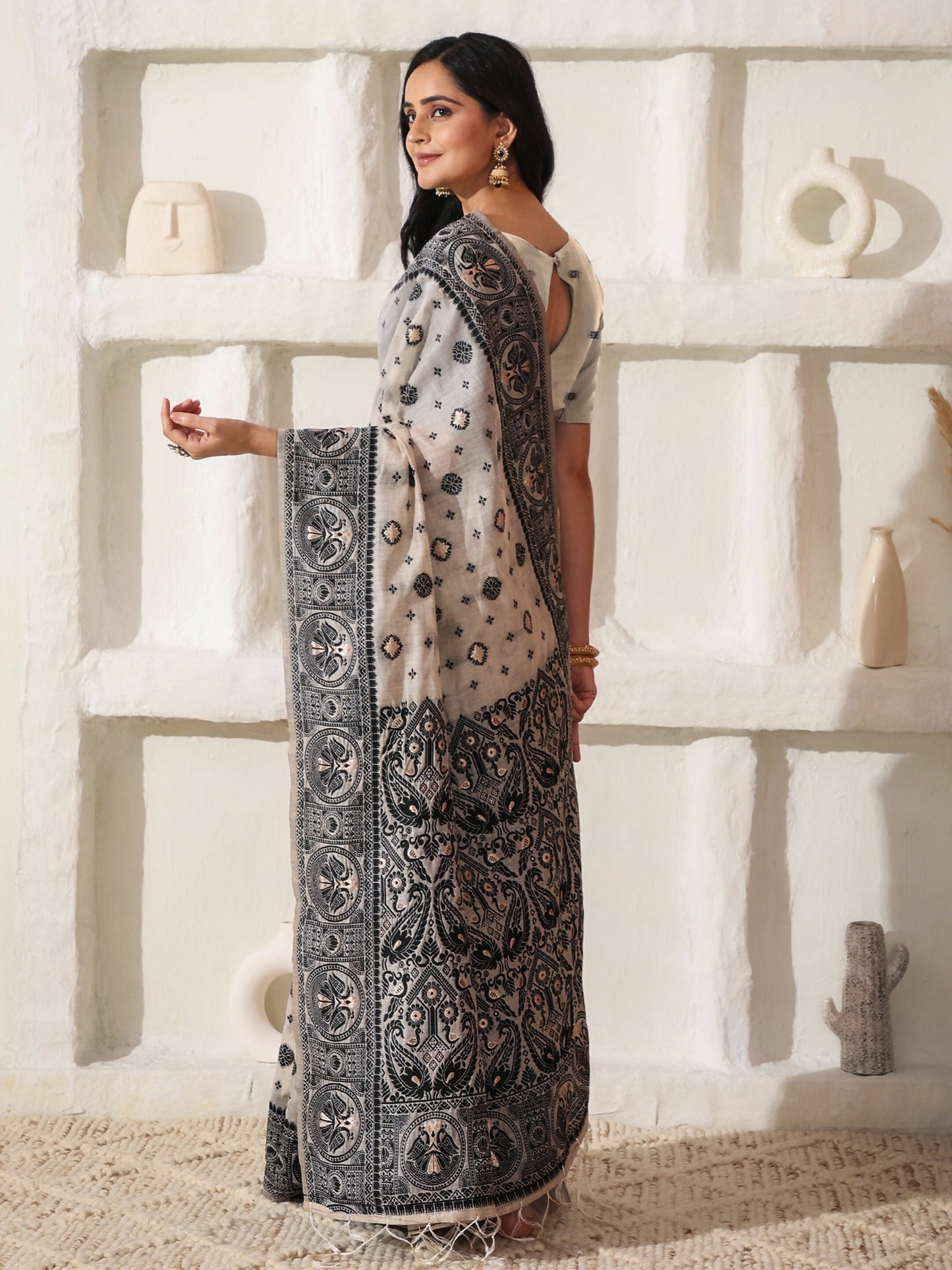 Shree Shyam Fashion Linen Cotton Black & Cream Saree