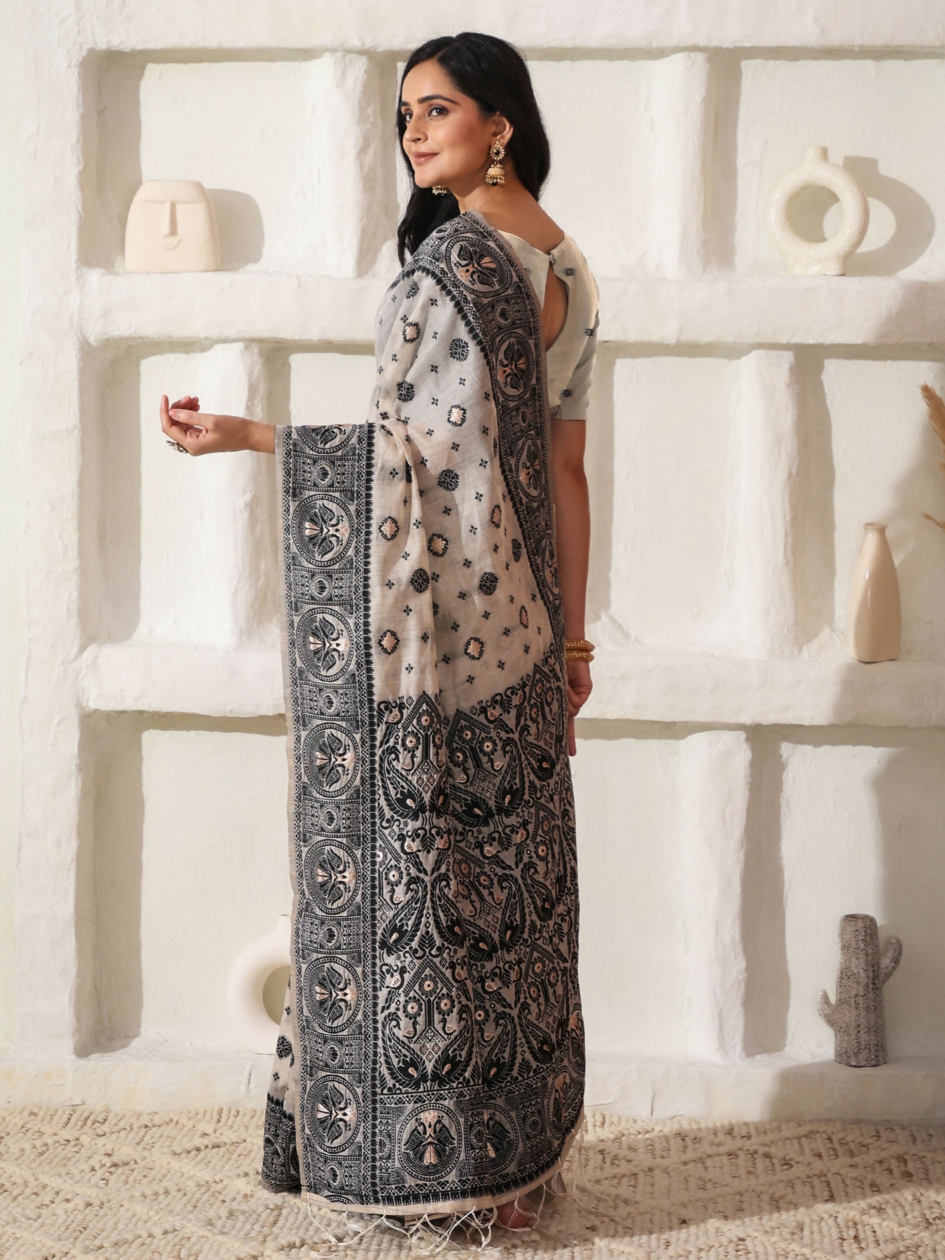 Shree Shyam Fashion Linen Cotton Black & Cream Saree