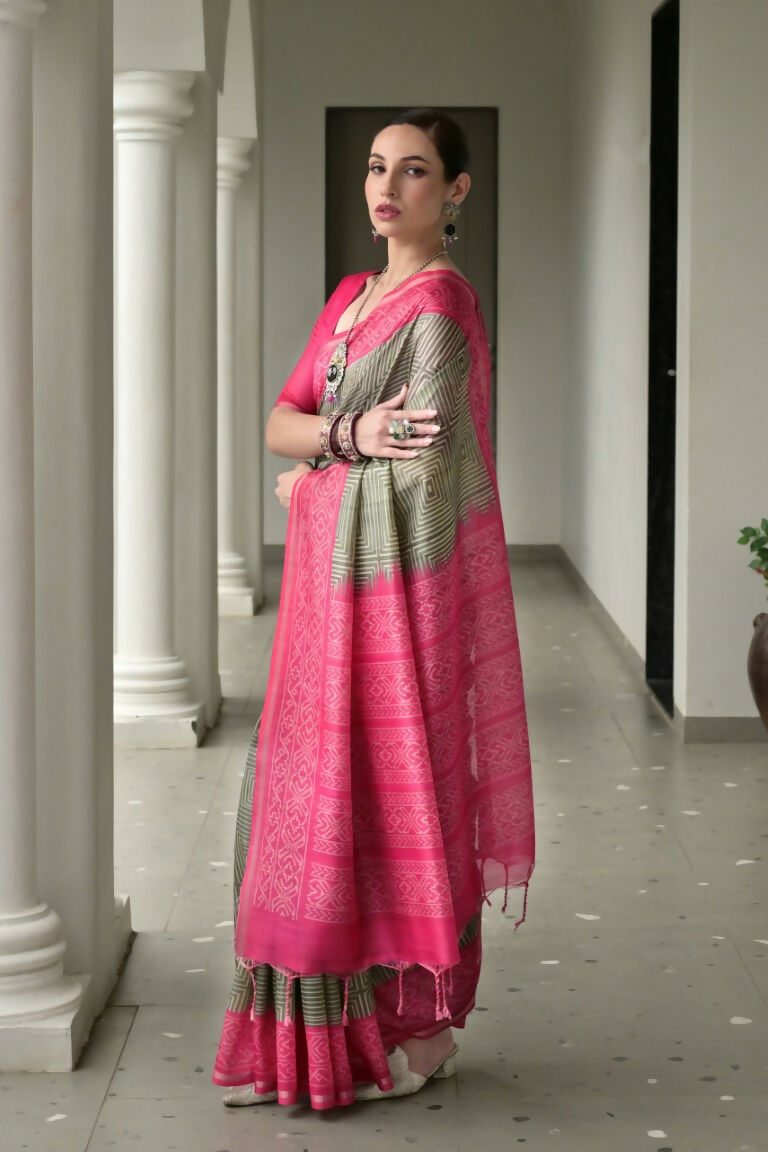 Vishnu Weaves Women's Pink Soft Tussar Silk Printed Saree with Blouse - Swadesiicart