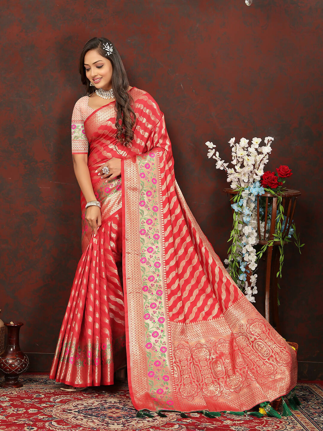 Lorenvalley Fashion Red Soft Silk Woven Design with Zari Weaving Leheriya Design Saree - Swadesiicart