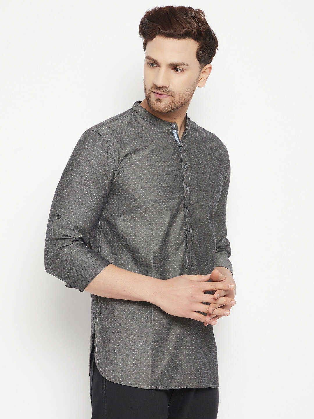 Even Apparels Grey Color Pure Cotton Short Men's Beautiful Kurta With Band Collar | Swadesiicart