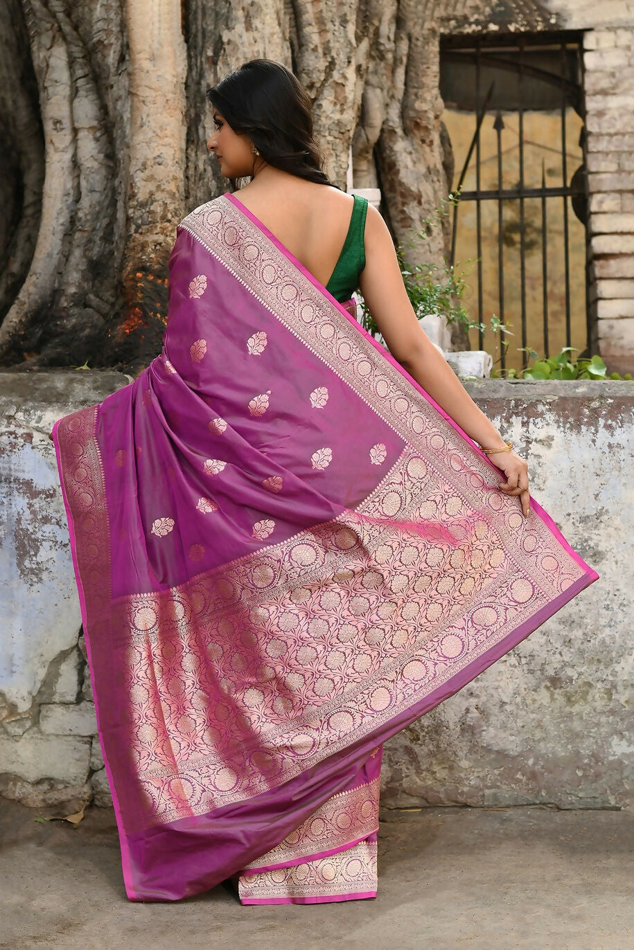 Joban Fashion Magenta Pure Katan Pure Handloom Banarasi Silk Saree | Swadesiicart
