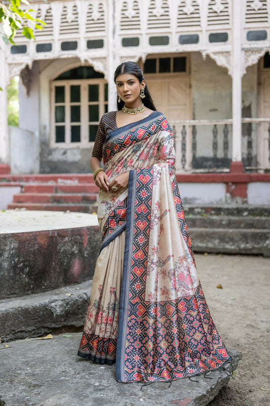 Vishnu Weaves Women's Black Soft Tussar Silk Small Zari Woven Border Saree with Blouse - Swadesiicart
