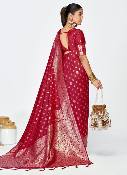 Vellora Maroon Banarasi Silk Saree with Rich Zari Detailing | Swadesiicart
