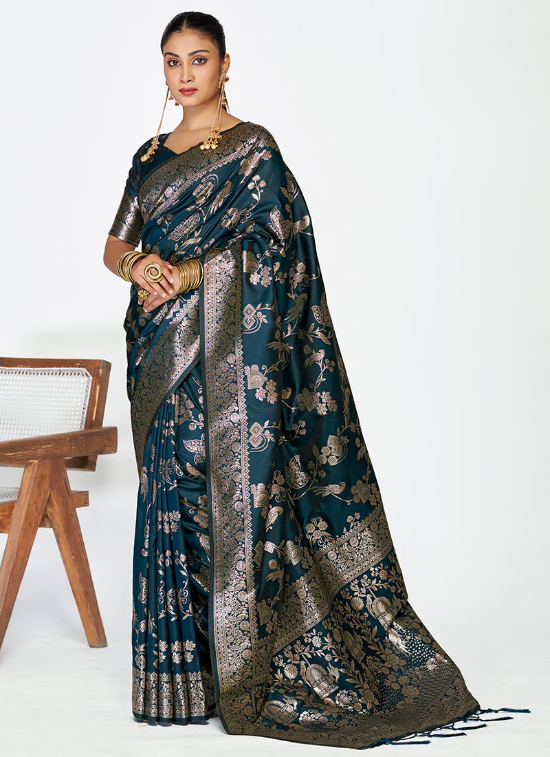 Vellora Navy Blue Banarasi Silk Saree with Rich Zari Weaving | Swadesiicart