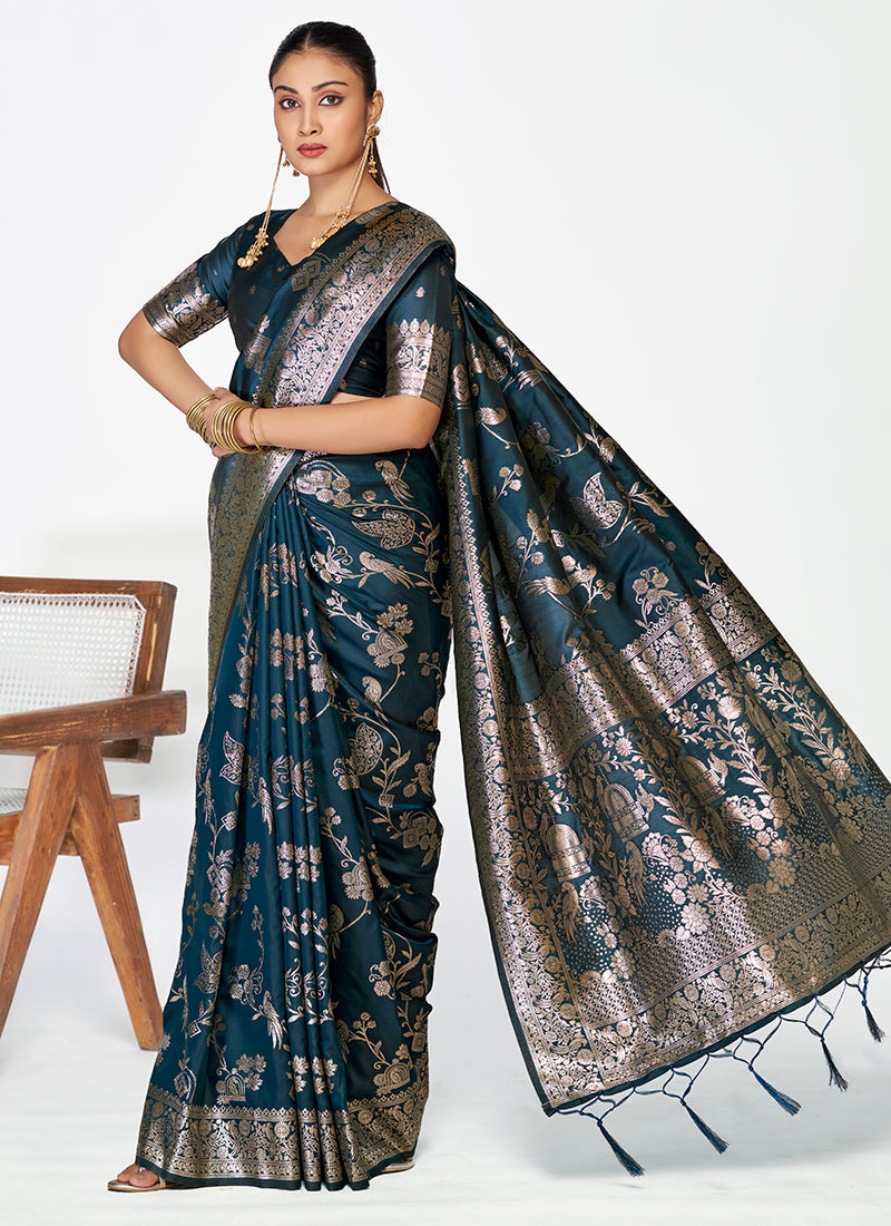 Vellora Navy Blue Banarasi Silk Saree with Rich Zari Weaving | Swadesiicart