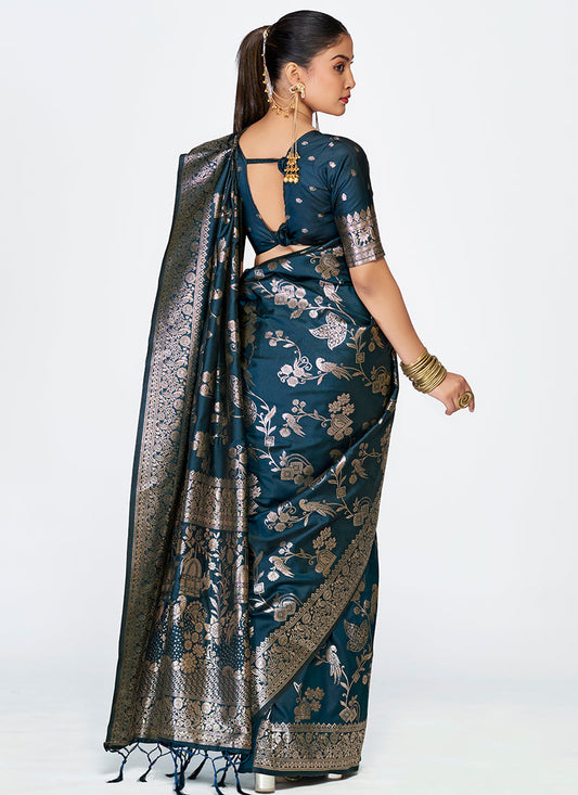 Vellora Navy Blue Banarasi Silk Saree with Rich Zari Weaving | Swadesiicart