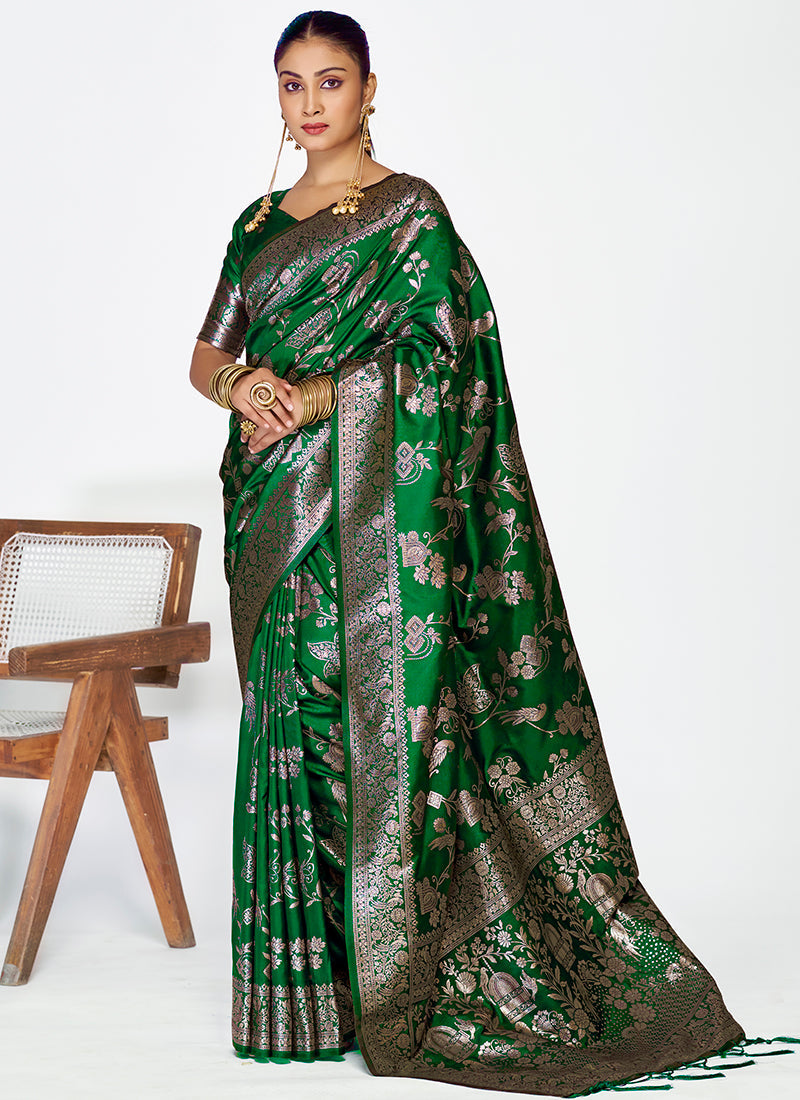 Vellora Emerald Green Banarasi Silk Saree with Intricate Zari Work | Swadesiicart