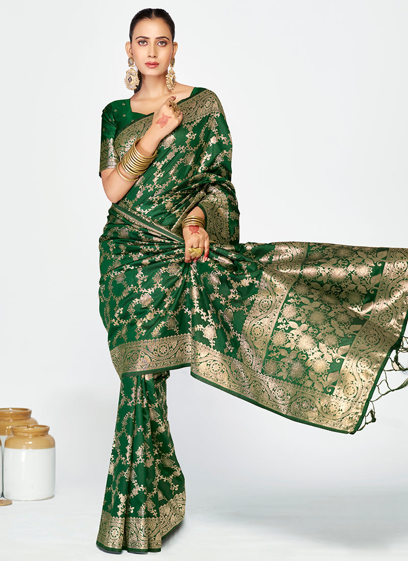 Vellora Emerald Green Banarasi Silk Saree with Rich Golden Zari Weaving | Swadesiicart
