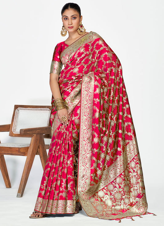Vellora Rani Pink Banarasi Soft Silk Saree with Heavy Golden Jaal Weaving | Swadesiicart