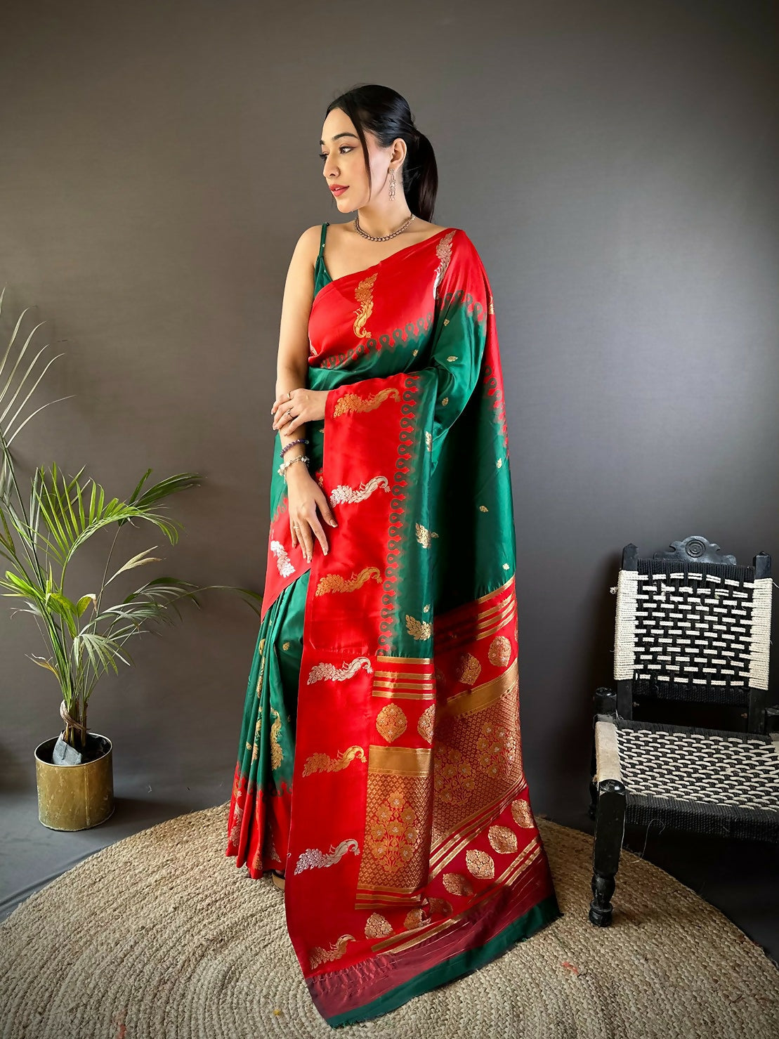 Joban Fashion Red Peacock,Butti Banarasi Silk Sarees | Swadesiicart