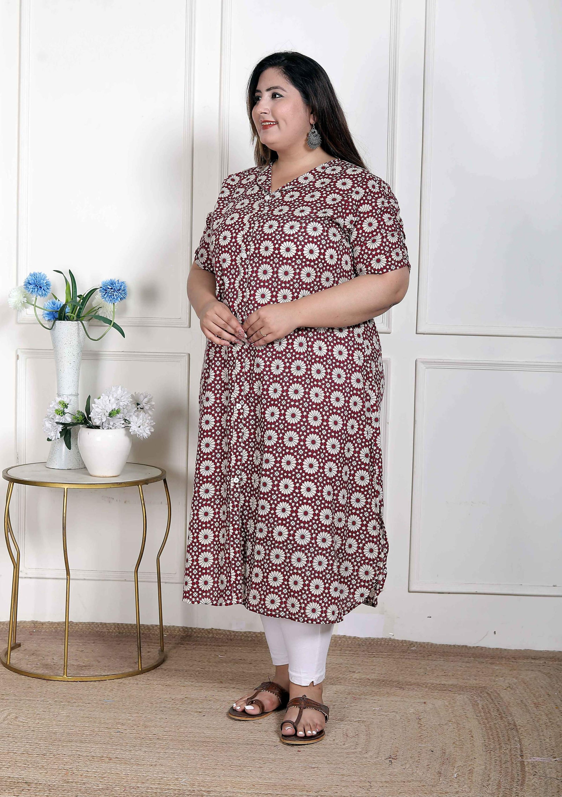 Miravan Women's Plus Size Cotton Floral Printed Cream A-Line Kurta with Buttons - Swadesiicart