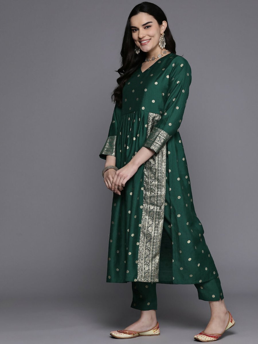 Ahalyaa Women's Traditional wear Kurta Set - Green | Swadesiicart