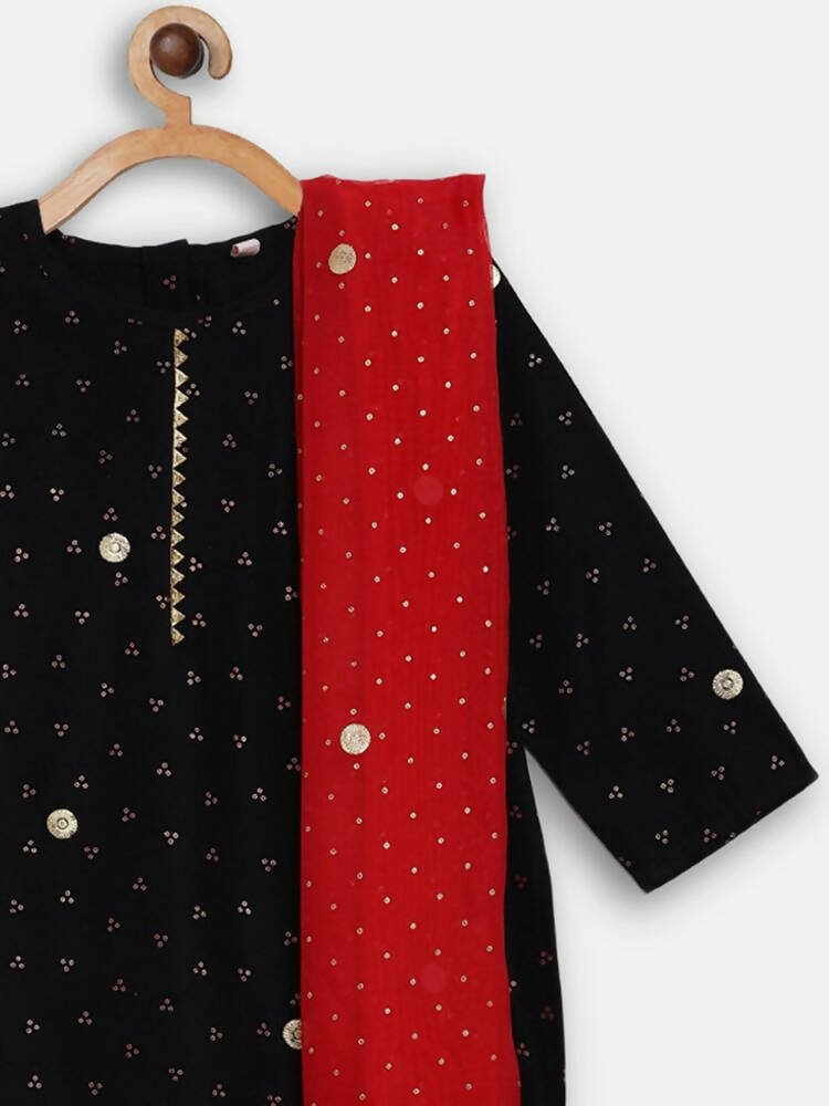 Ahalyaa Black Crepe Kids Kurta Pants With Dupatta For Girls | Swadesiicart