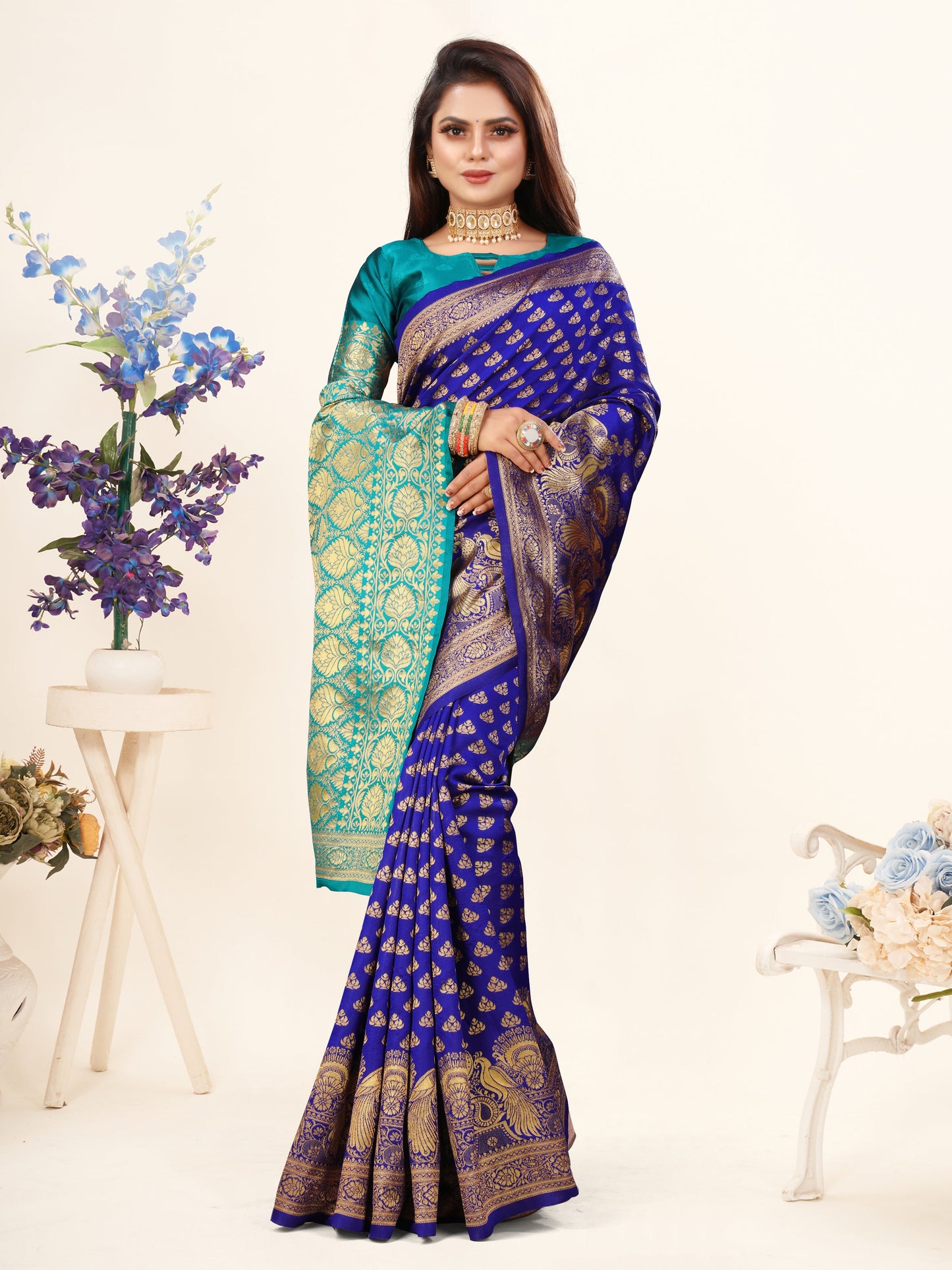 Vedant Vastram Litchi Silk Designer Banarasi Saree - Violate | Swadesiicart