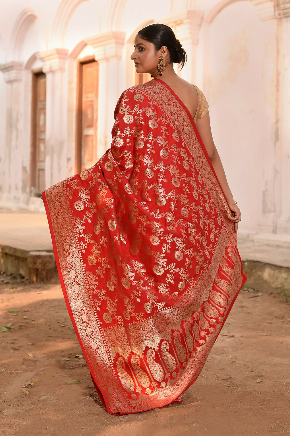 Joban Fashion Red Banarasi Soft Pure Handloom Banarasi Silk Saree | Swadesiicart