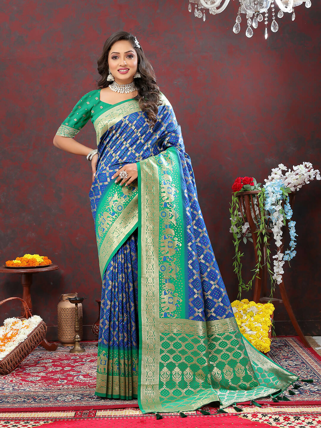Lorenvalley Fashion Blue & Green Patola Silk Woven Design Meenakari Weaving Saree - Swadesiicart