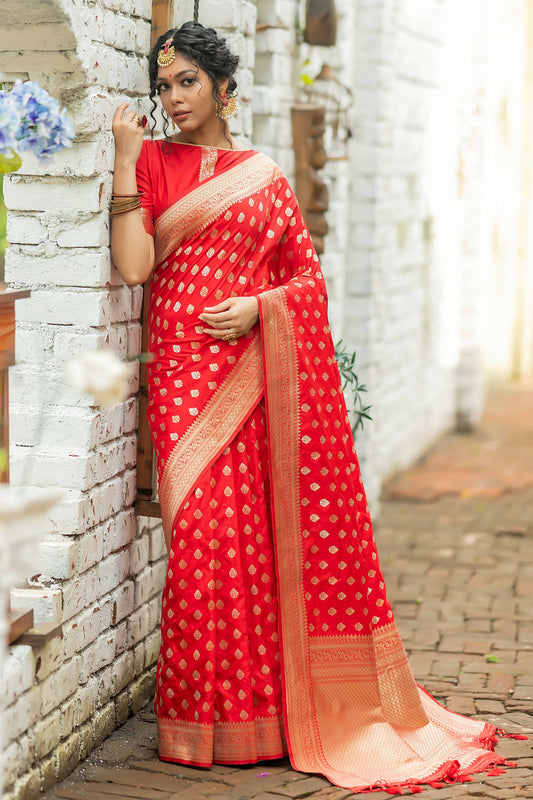 Vishnu Weaves Women's Red Banarasi Silk Zari Woven Saree with Unstitched Blouse - Swadesiicart