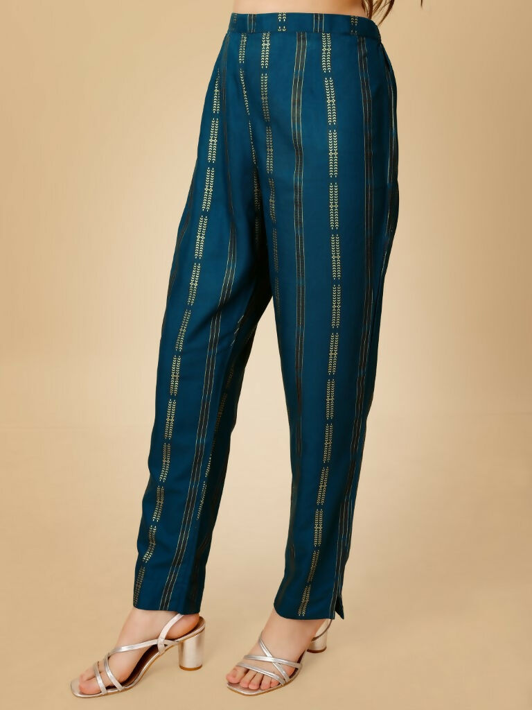 Jyoti Fashion Women's Navy Blue Viscose Rayon Embroidered Kurta Pant Set | Swadesiicart