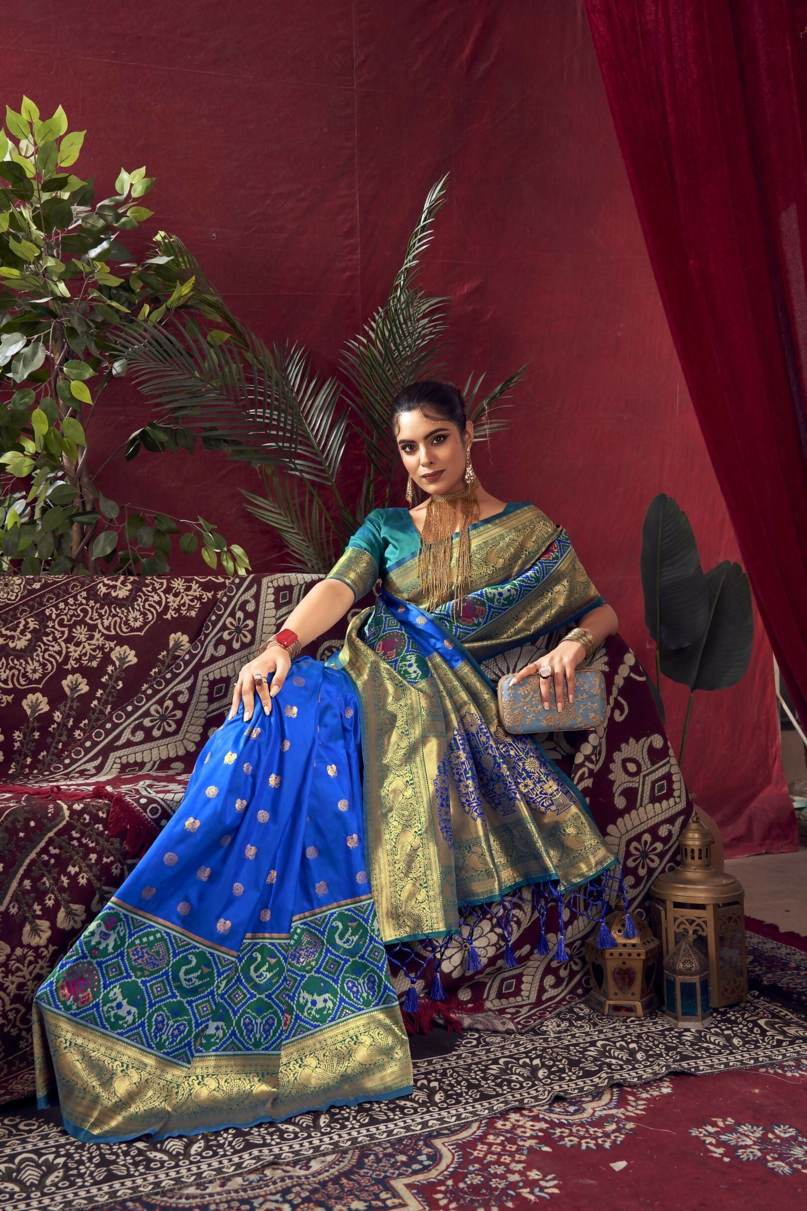 Vishnu Weaves Women's Royal-Blue Paithani Silk Saree with Blouse - Swadesiicart