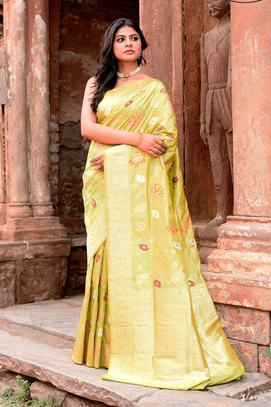 Joban Fashion Light Green Banarasi Katan Pure Handloom Banarasi Silk Saree | Swadesiicart