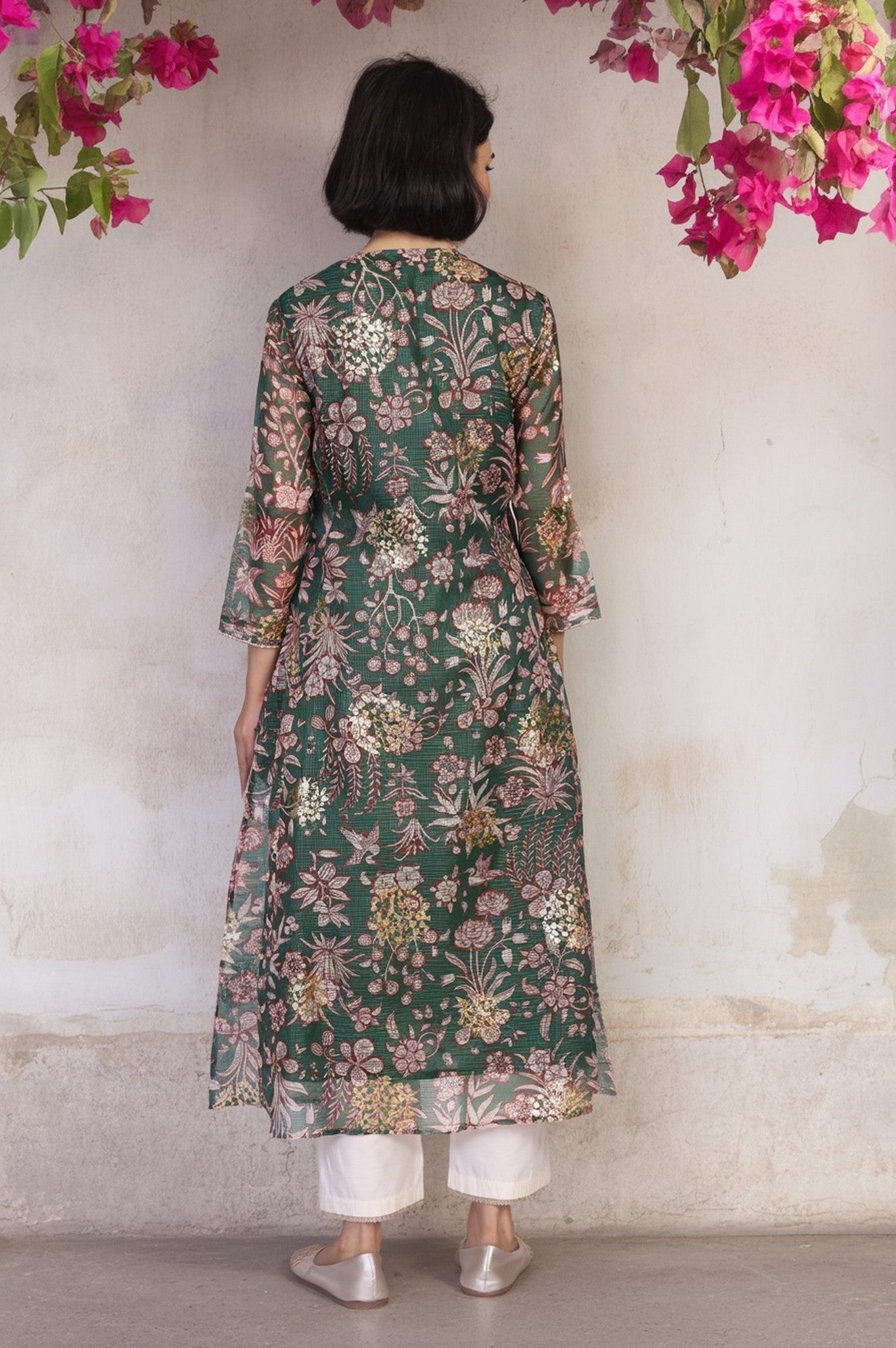 W for Woman Green Floral Print Dori Embroidery Straight Kota Doria Kurta