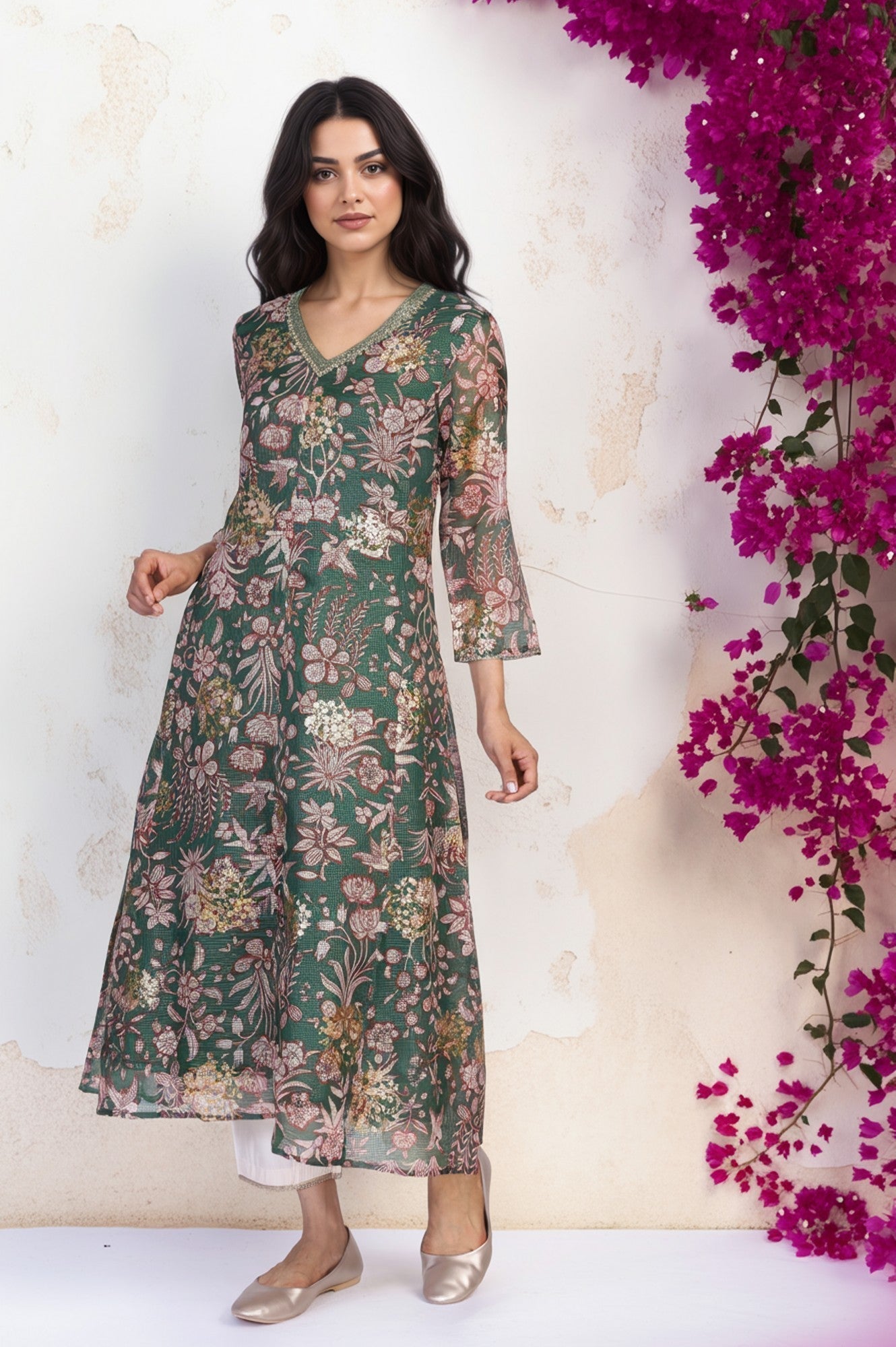 W for Woman Green Floral Print Dori Embroidery Straight Kota Doria Kurta