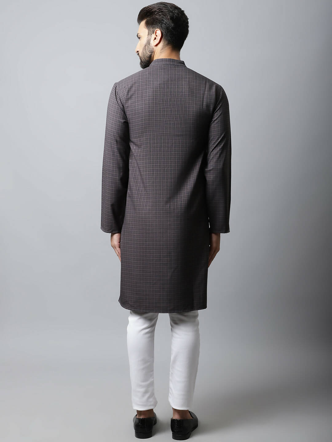Even Apparels Black Color Pure Cotton Men's Kurta With Band Collar (CHK1166) | Swadesiicart