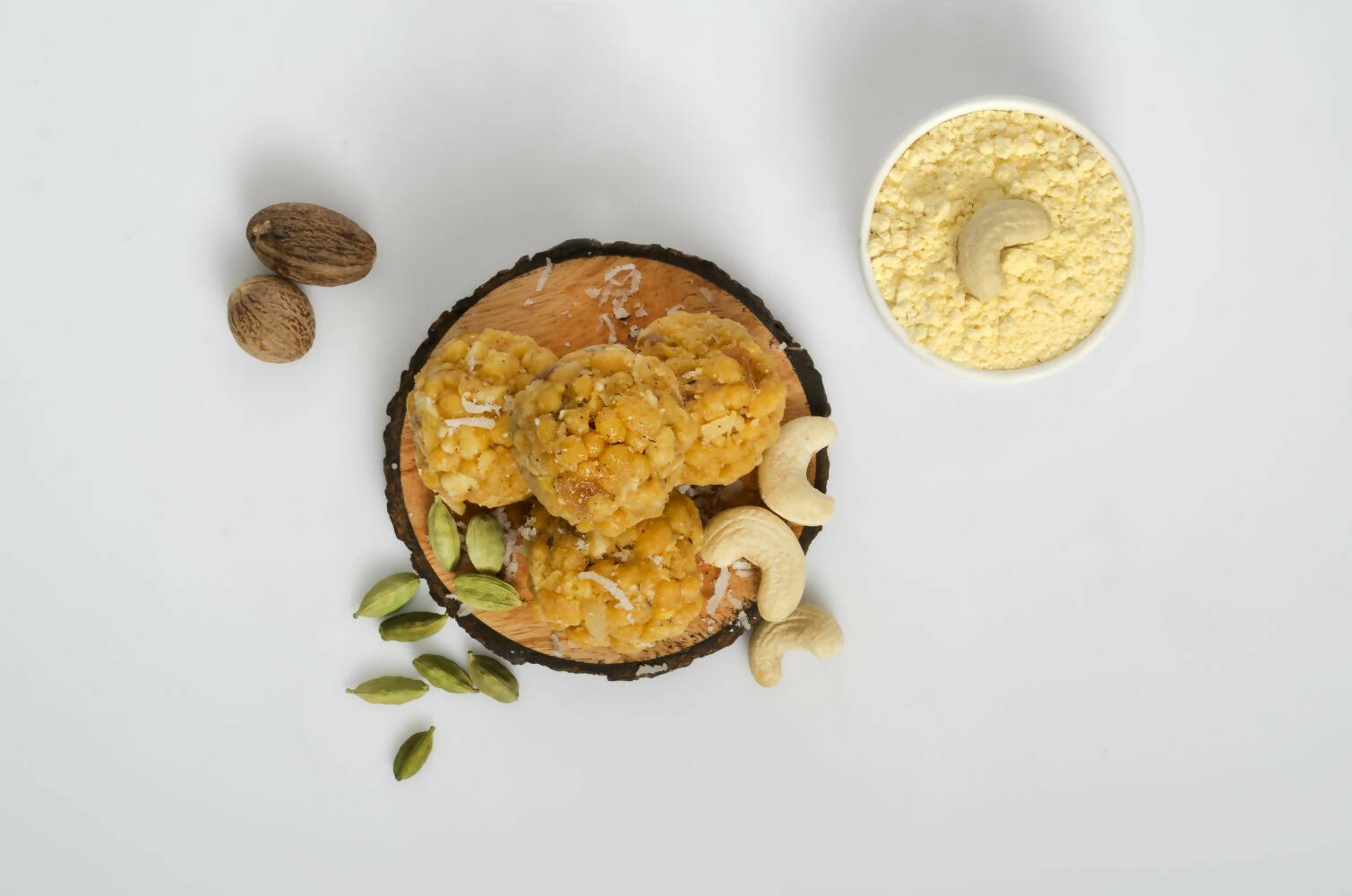 Vijaya Karadant Ladagi Laddu | Swadesiicart