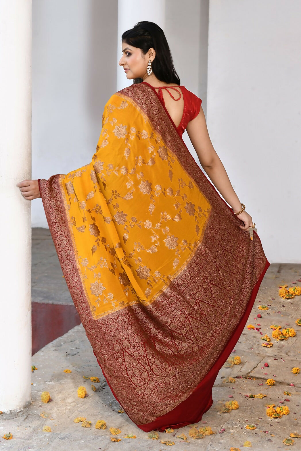 Joban Fashion Yellow Crepe Chiffon Pure Handloom Banarasi Silk Saree | Swadesiicart