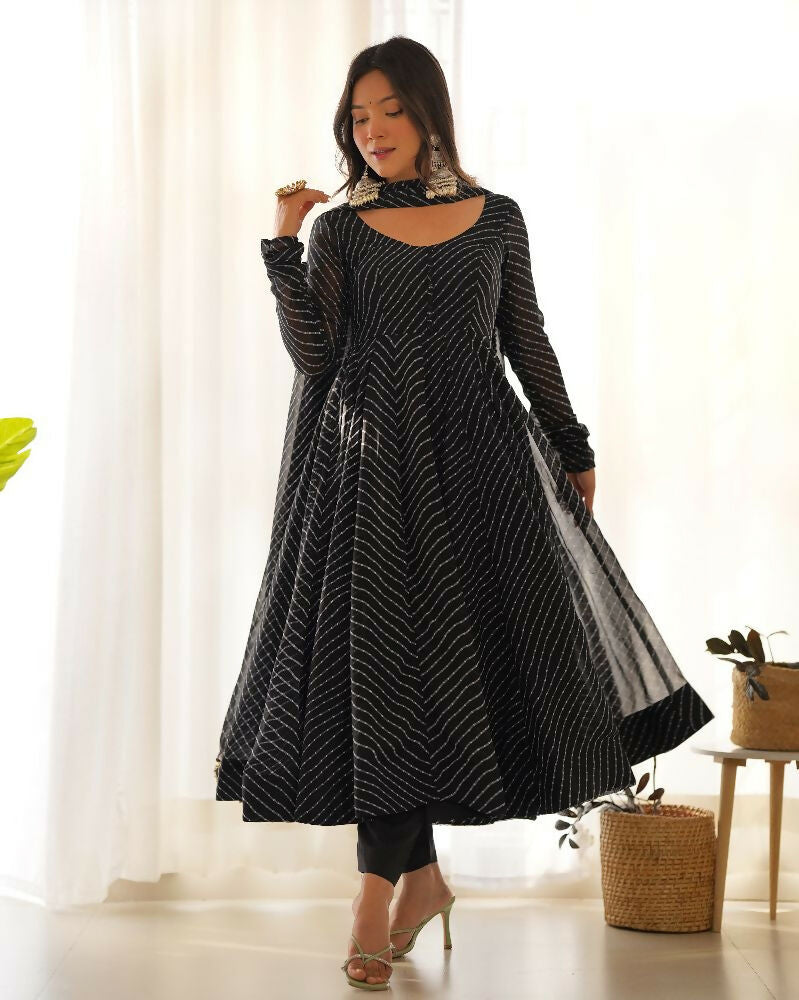 Joban Fashion Black Kurta Set Georgette Sequence Embroidery Work - Swadesiicart