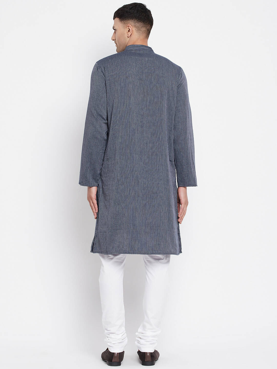 Even Apparels Grey Color Pure Cotton Men's Kurta With Band Collar | Swadesiicart