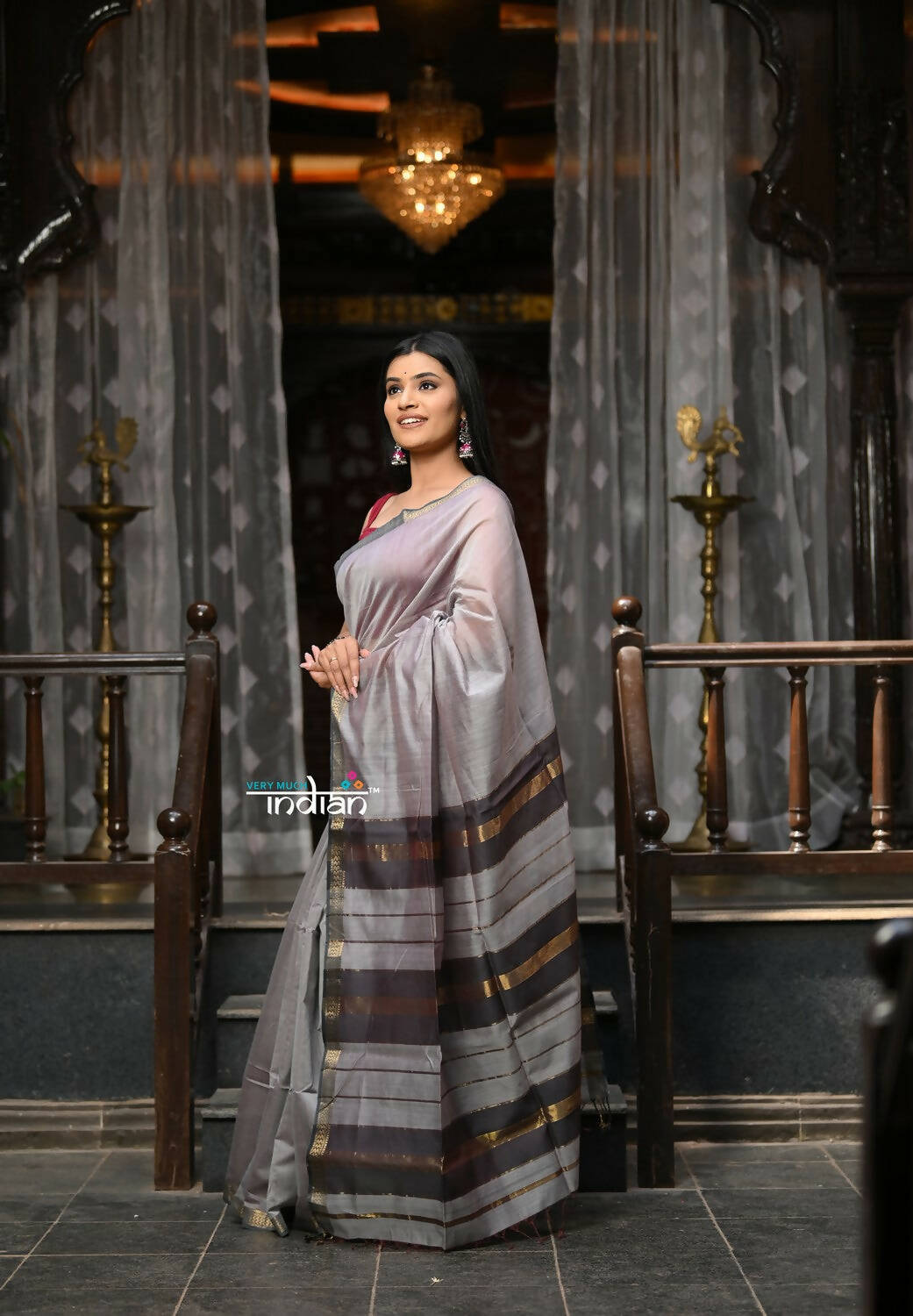 Very Much Indian VMI Exclusive Designer! Handloom Cotton Silk Saree With Sleek Golden Border - Grey Shade | Swadesiicart