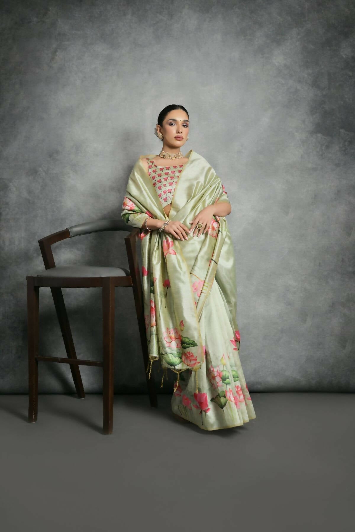 Vishnu Weaves Women's Pista Soft Tussar Silk Printed Saree with Blouse - Swadesiicart