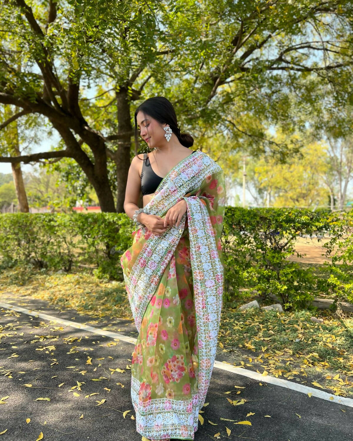 Vamsee Green Organza Saree - Swadesiicart